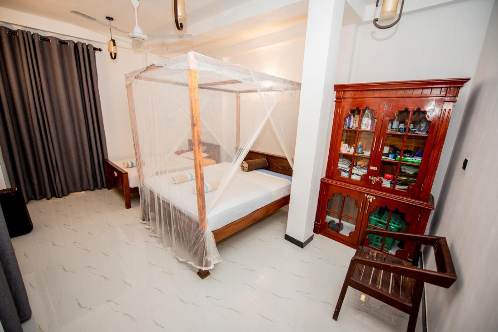 Deluxe Triple Room photo 2
