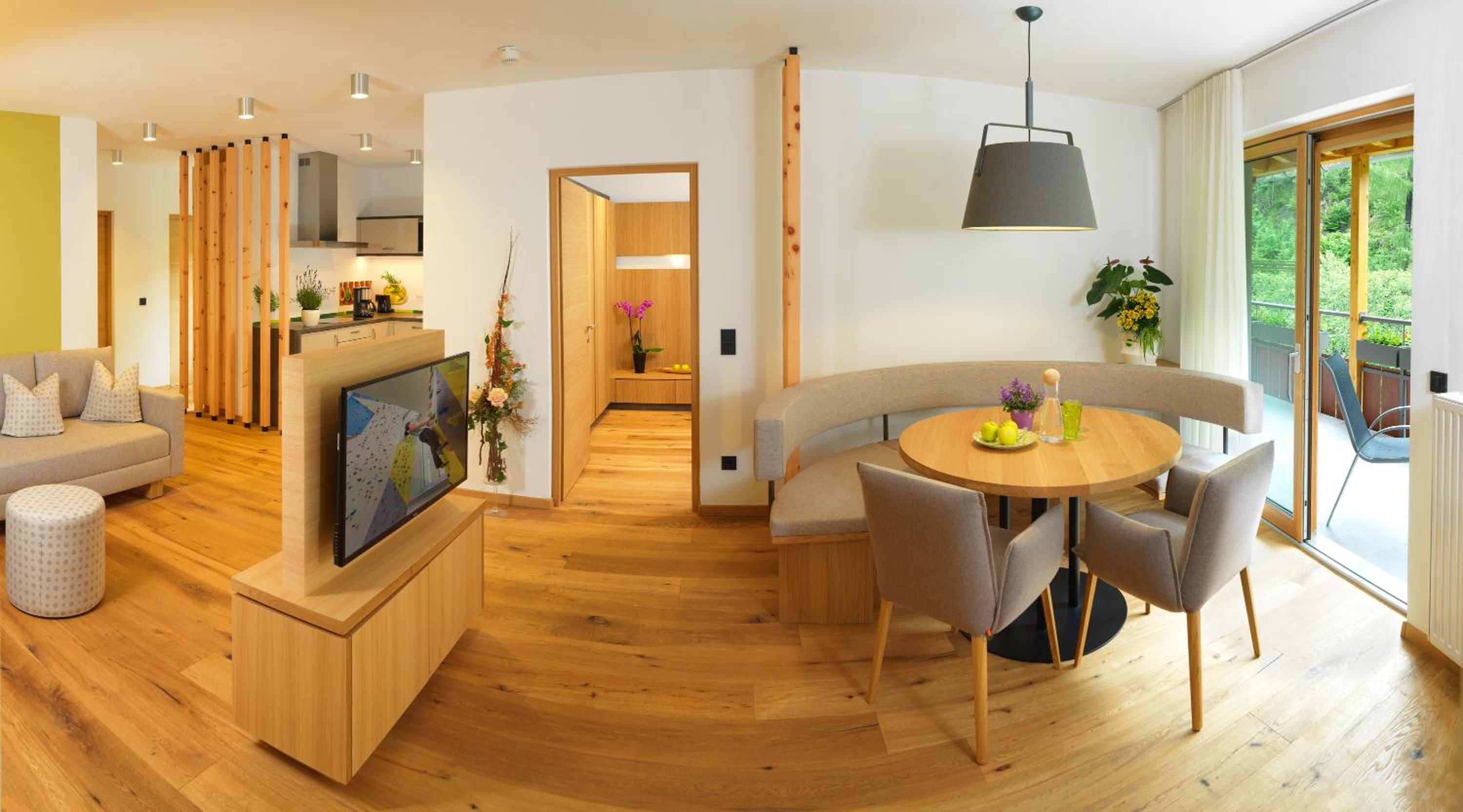 Two-Bedroom Apartment photo 2