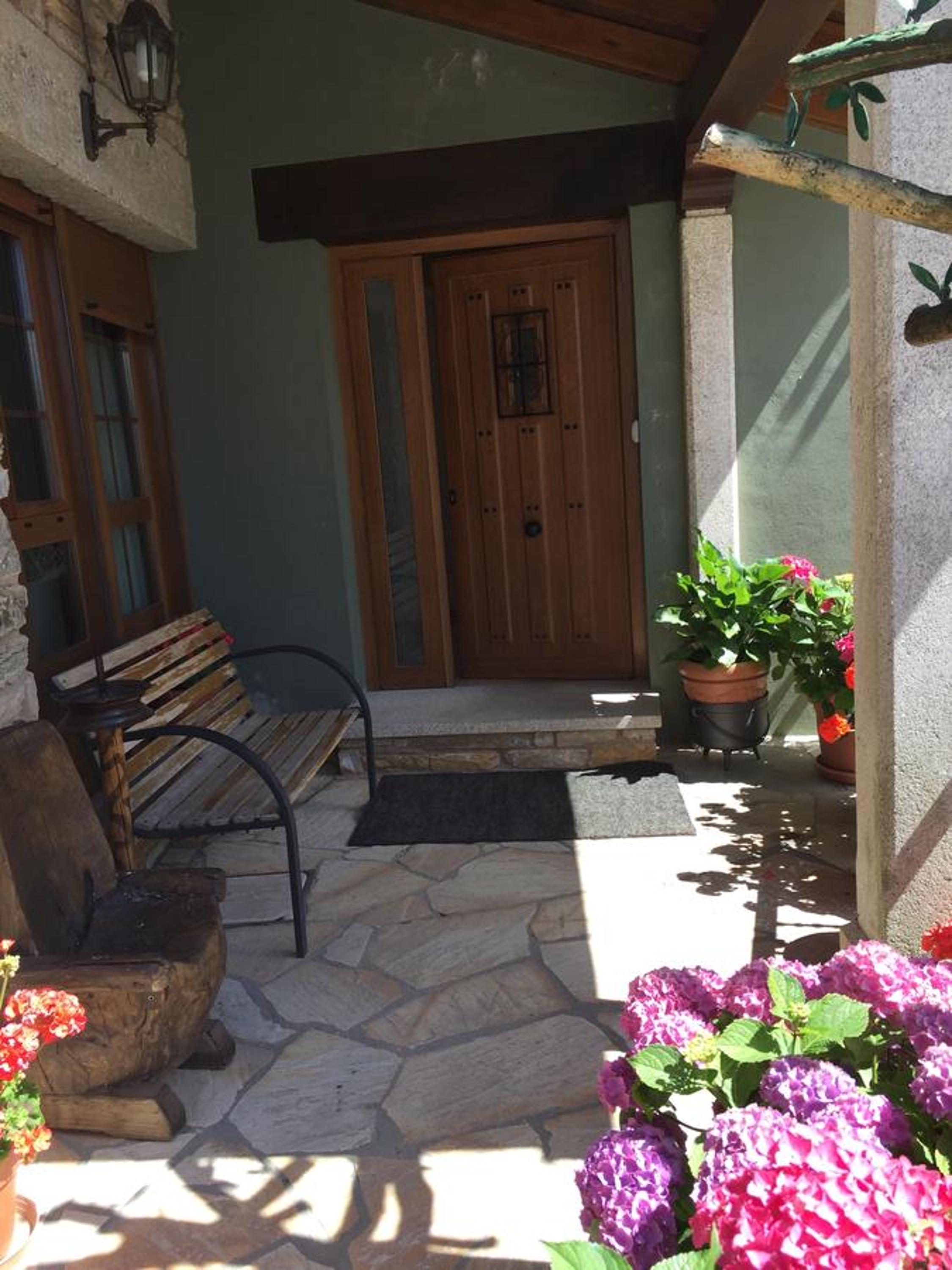 Triple Room - Photo 2