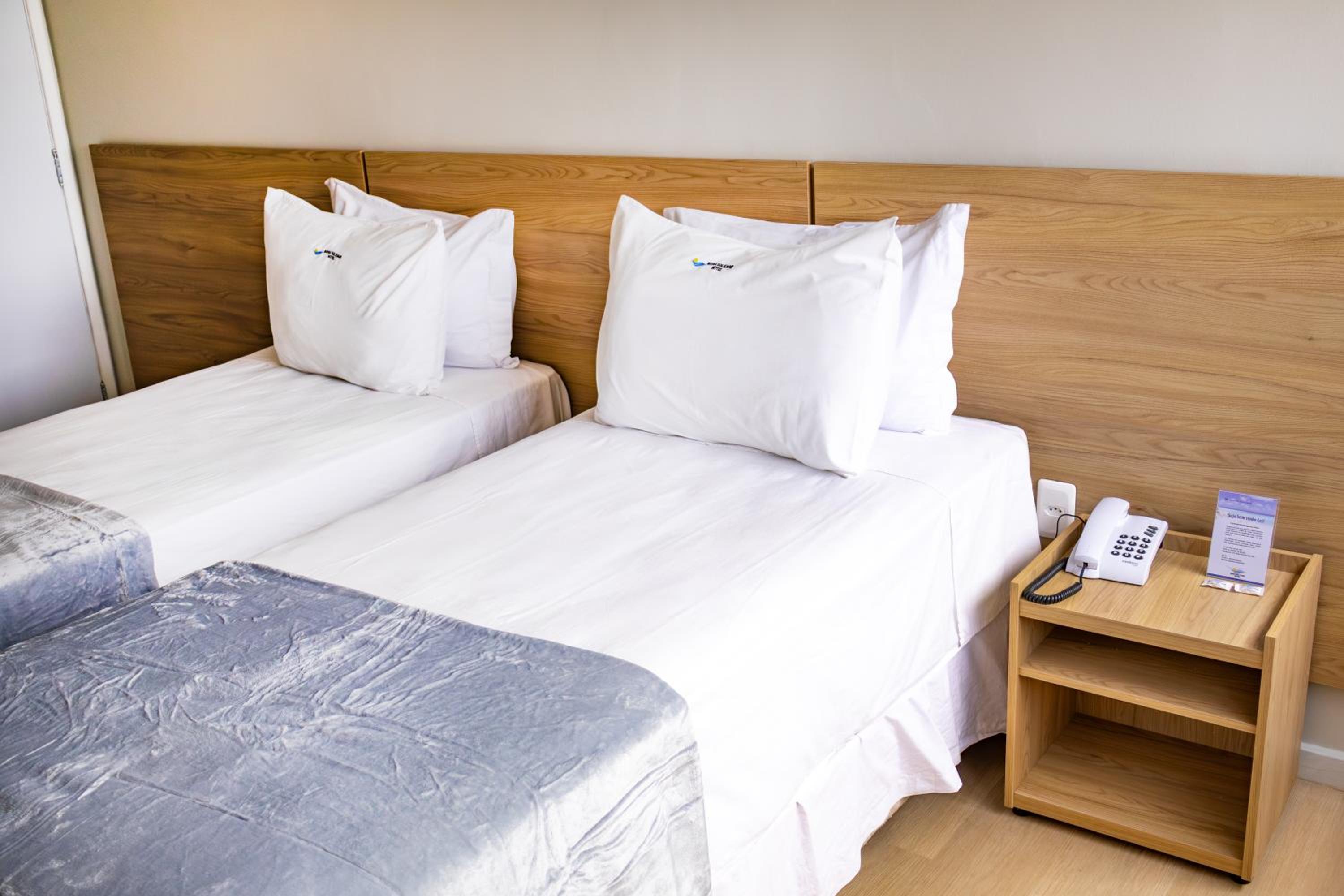Standard Twin Room with Sea View photo 1