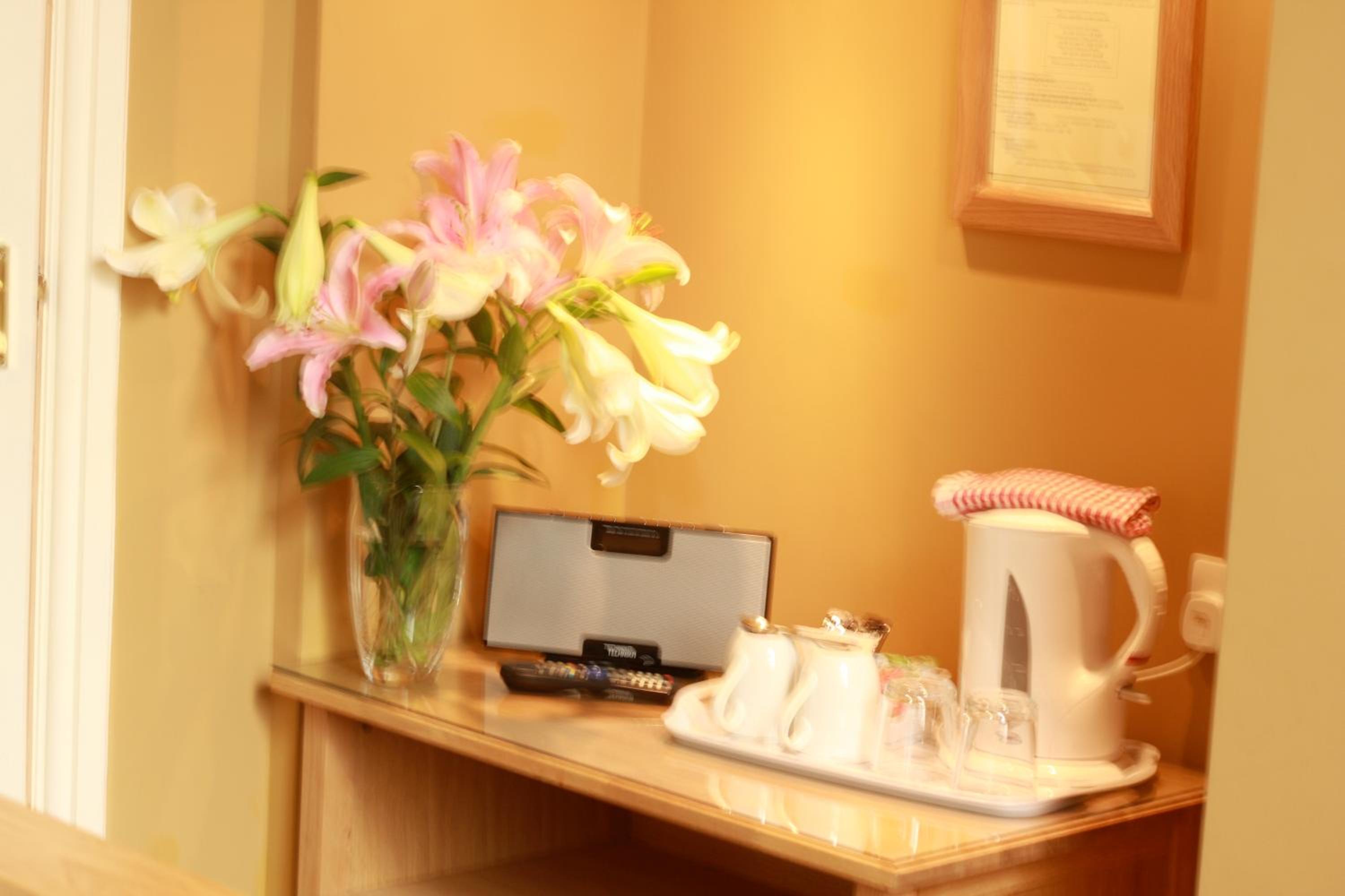 Double Ensuite - Second Floor - Room 7 - Photo 4