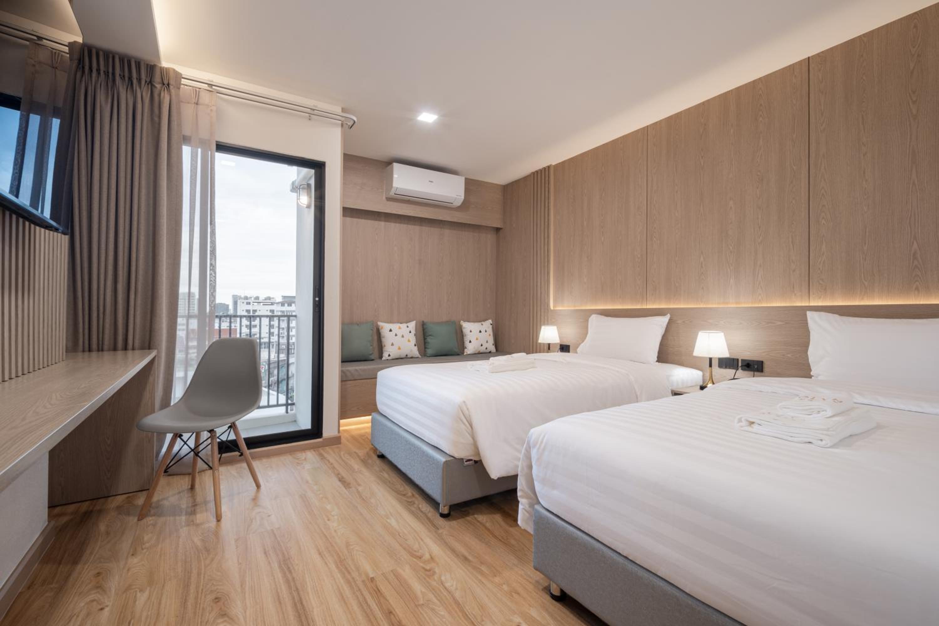 Twin Room
