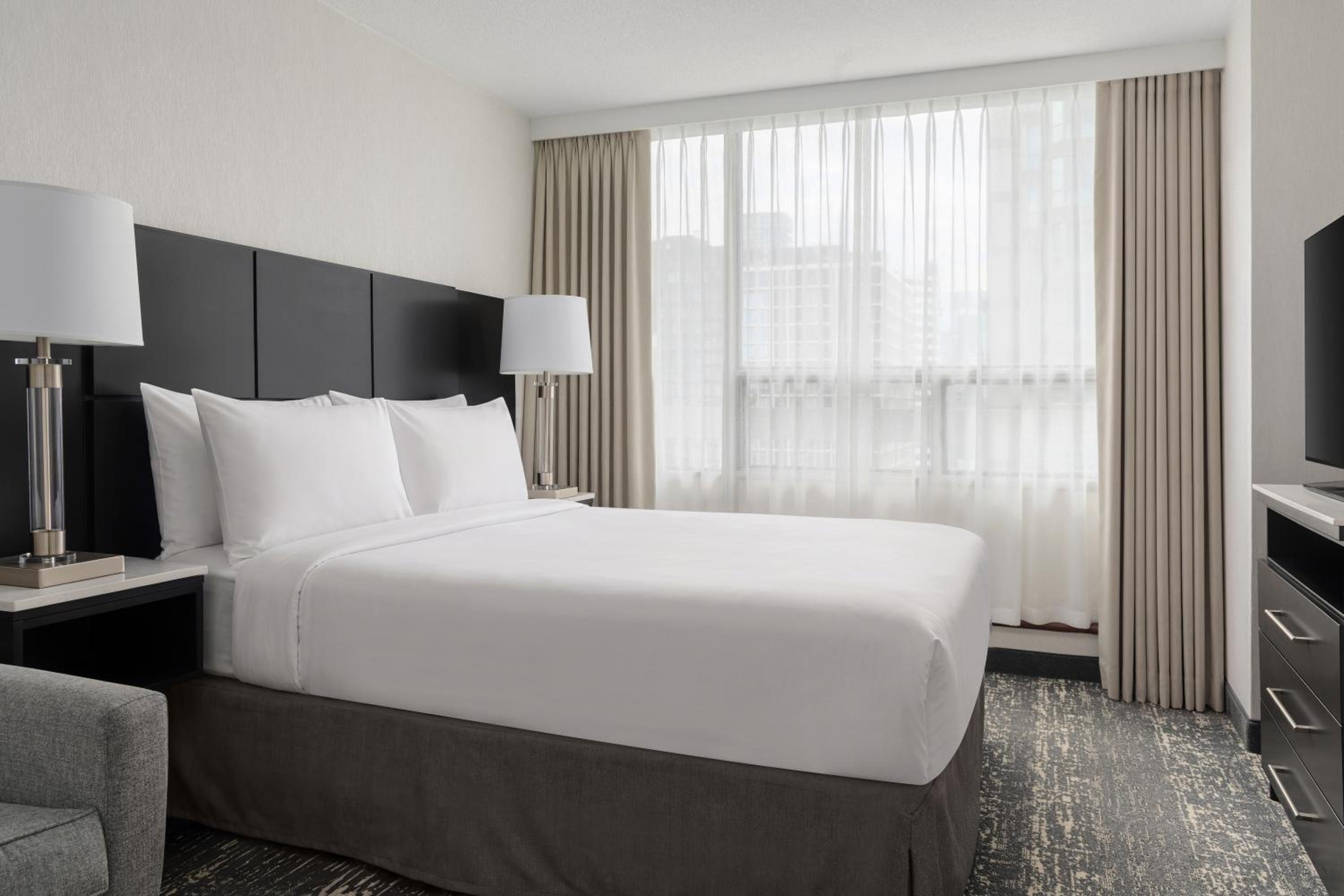 One-Bedroom Suite
