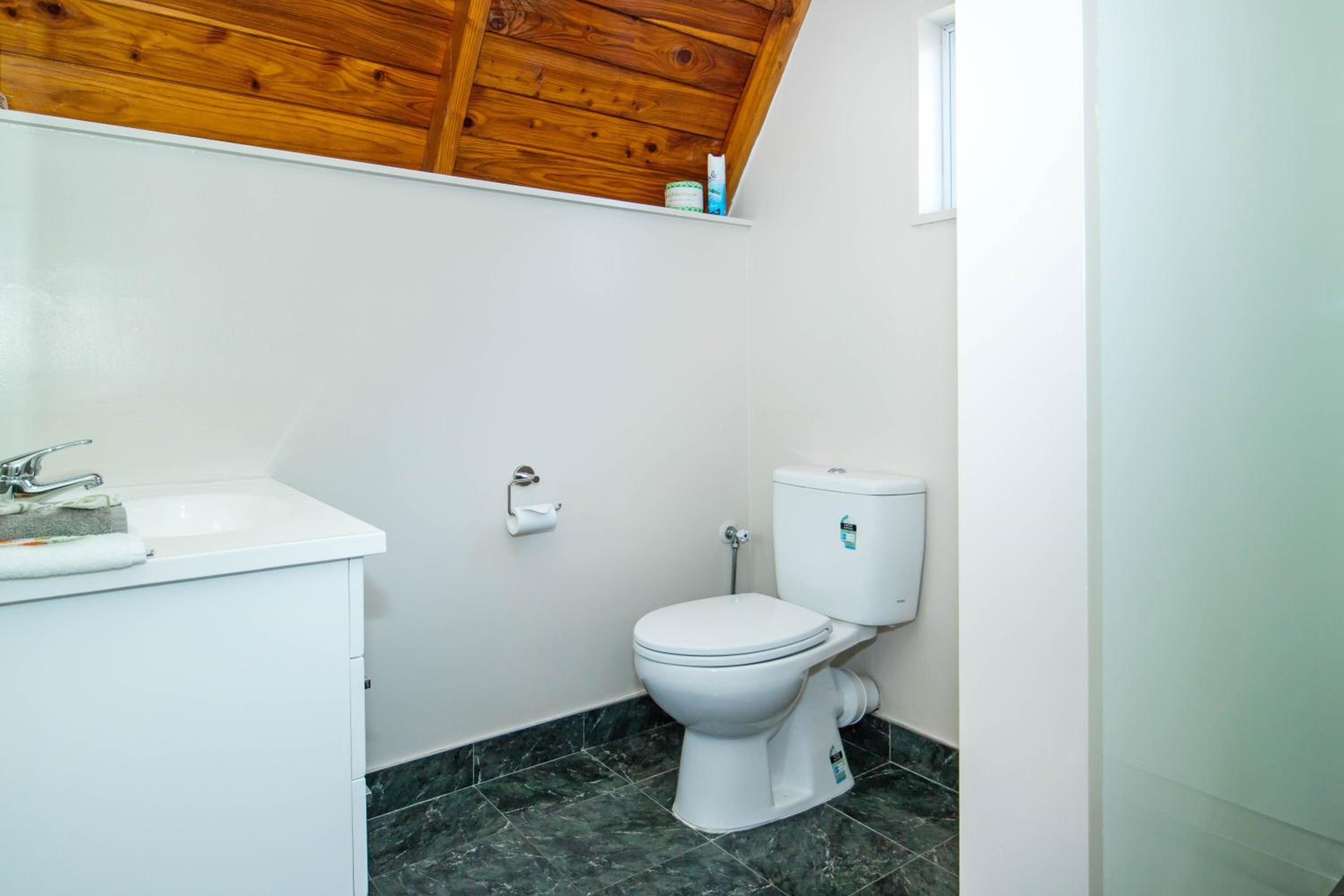 Chalet (2 Adults) photo 3