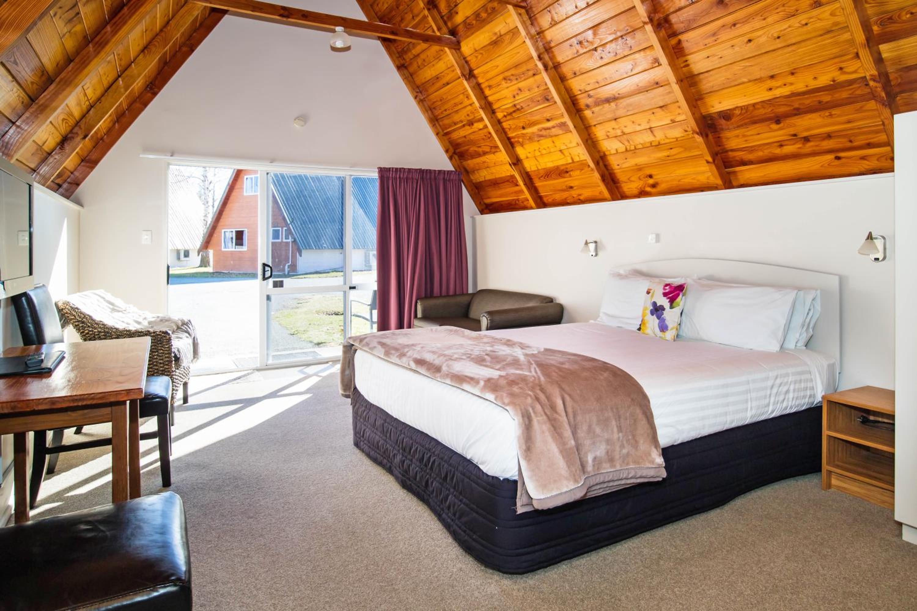 Chalet (2 Adults) photo 1