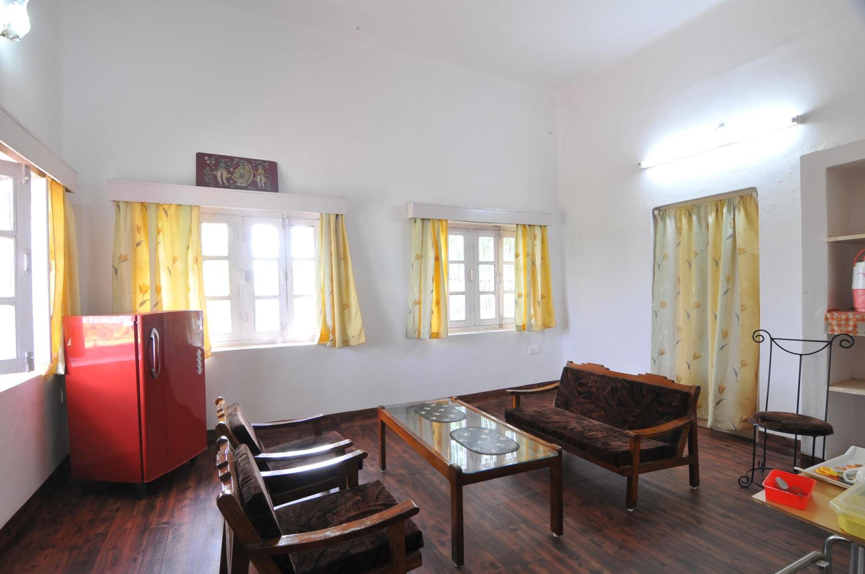 Standard Double Room (Pink) - Photo 7