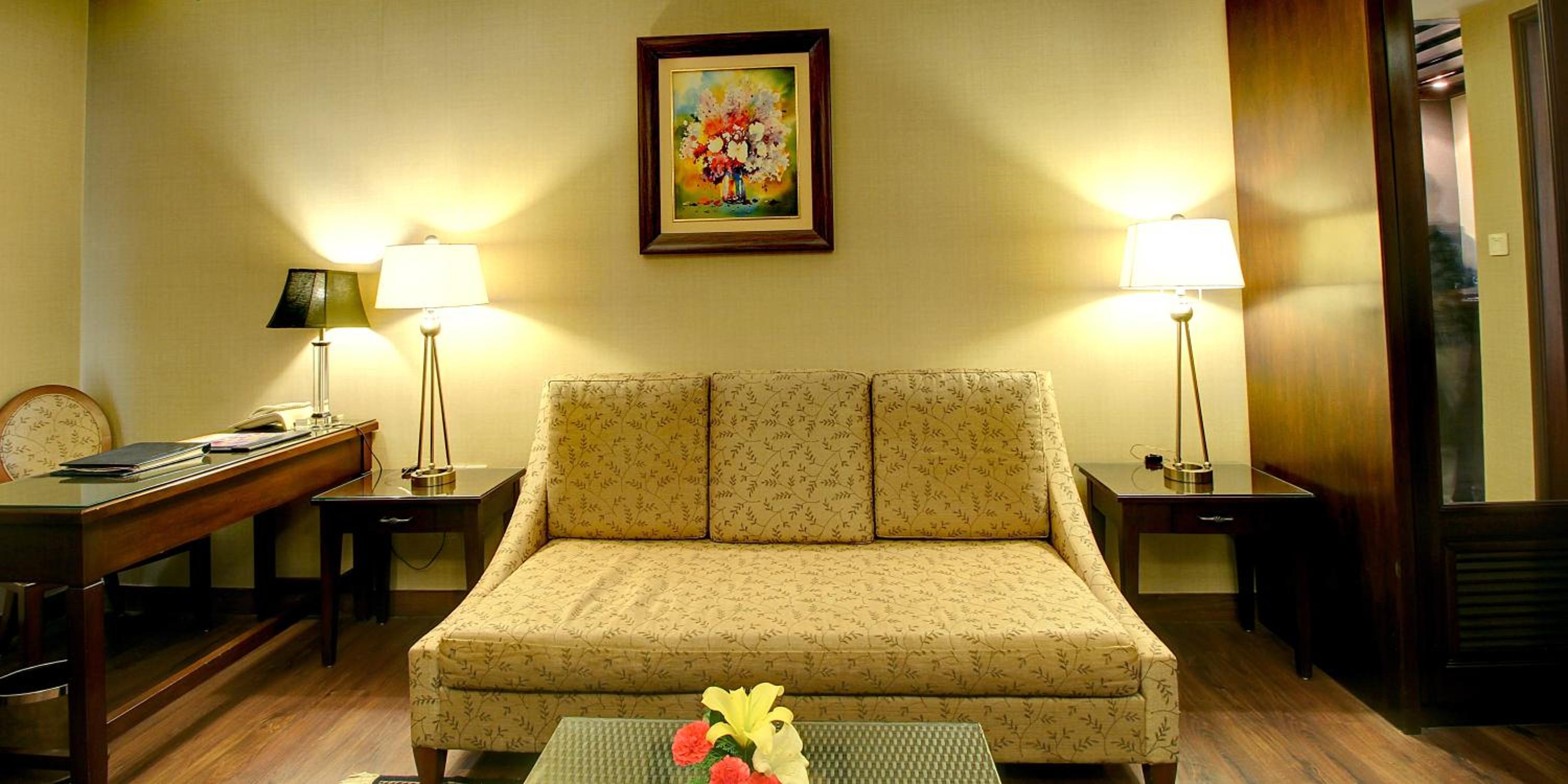 Contemporary Room with 15% off on food and soft beverages  photo 1