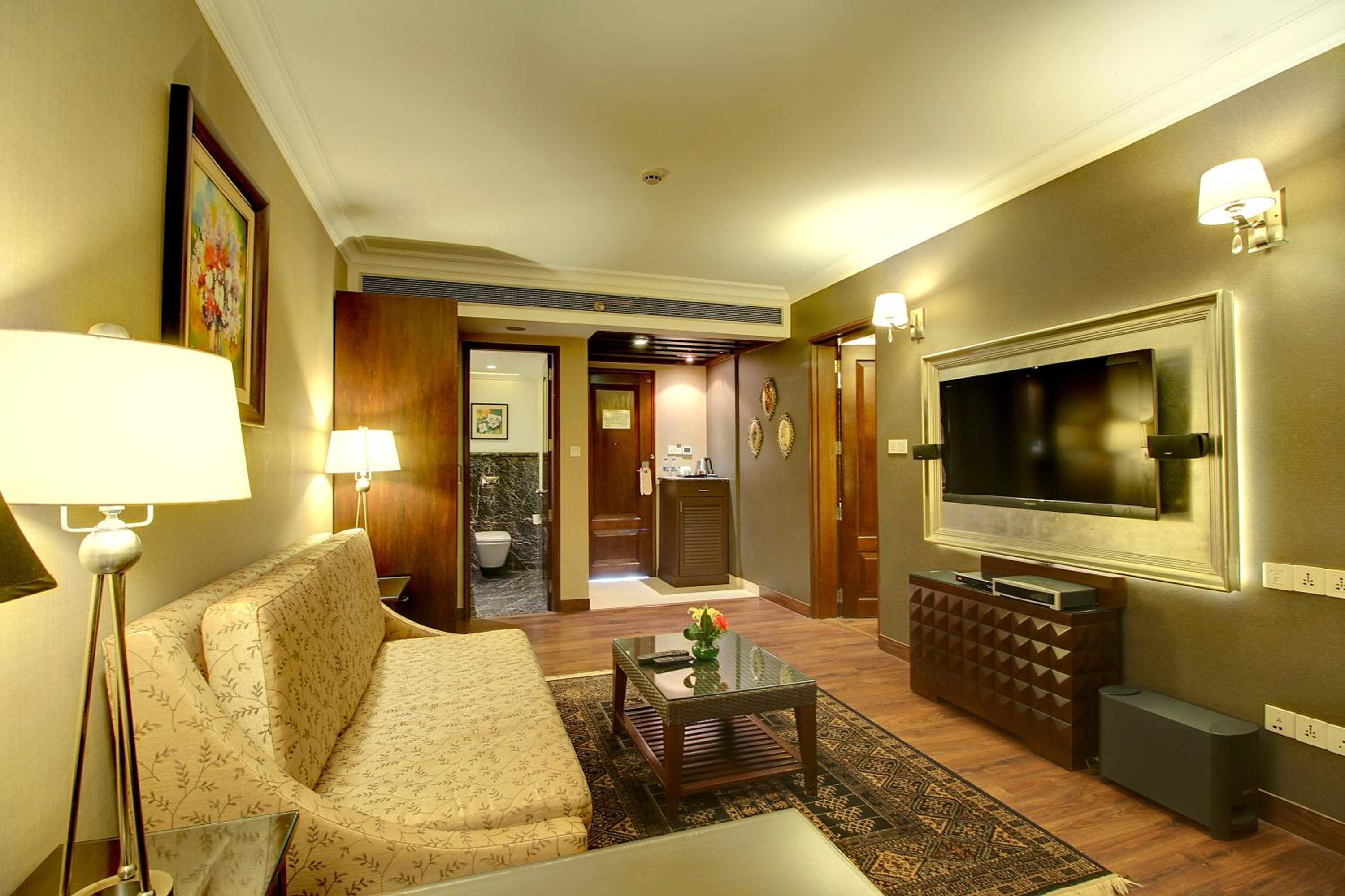 Executive Room with 15% off on food and soft beverages  - Photo 1