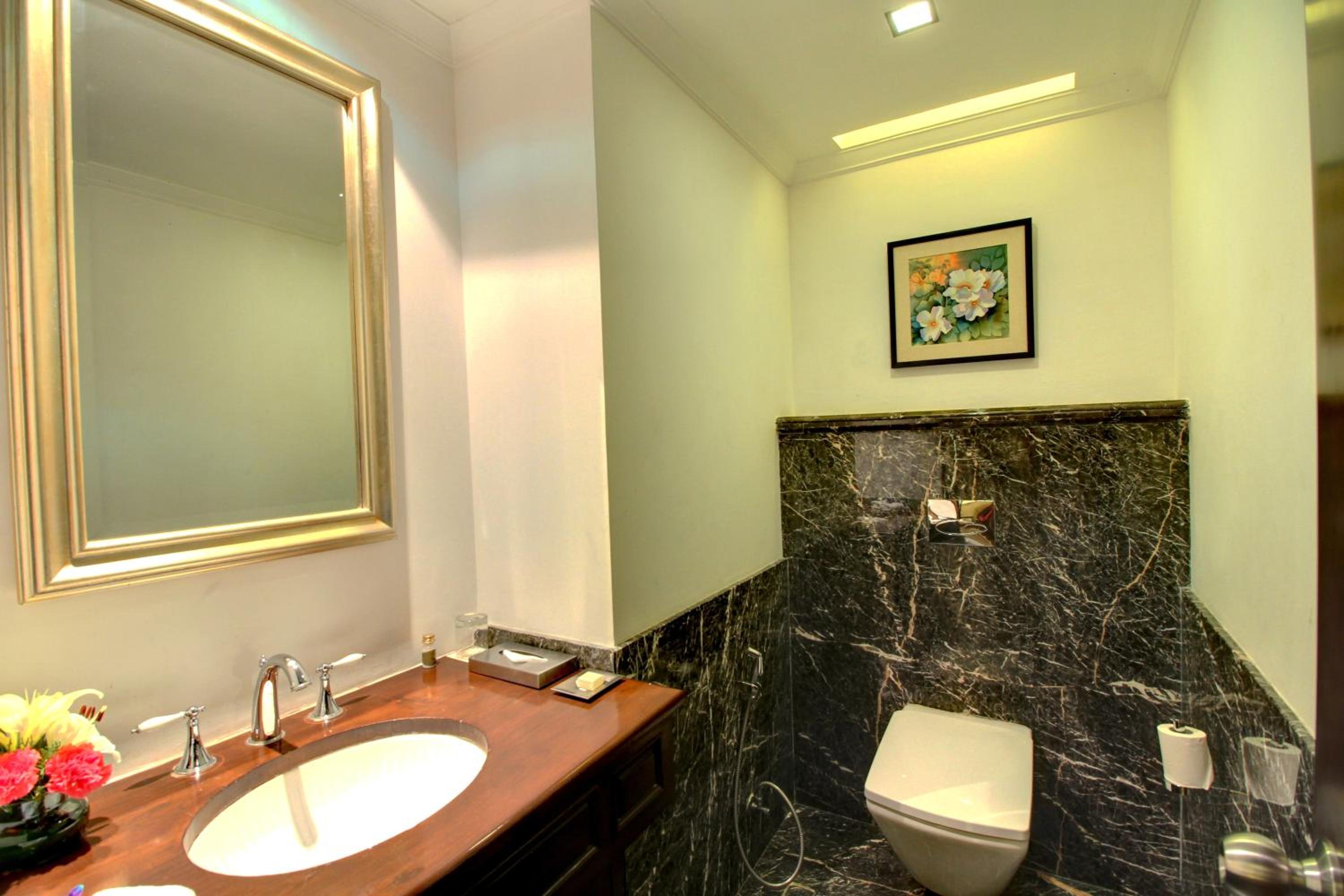 Neo Classic Room with 15% off on food and soft beverages