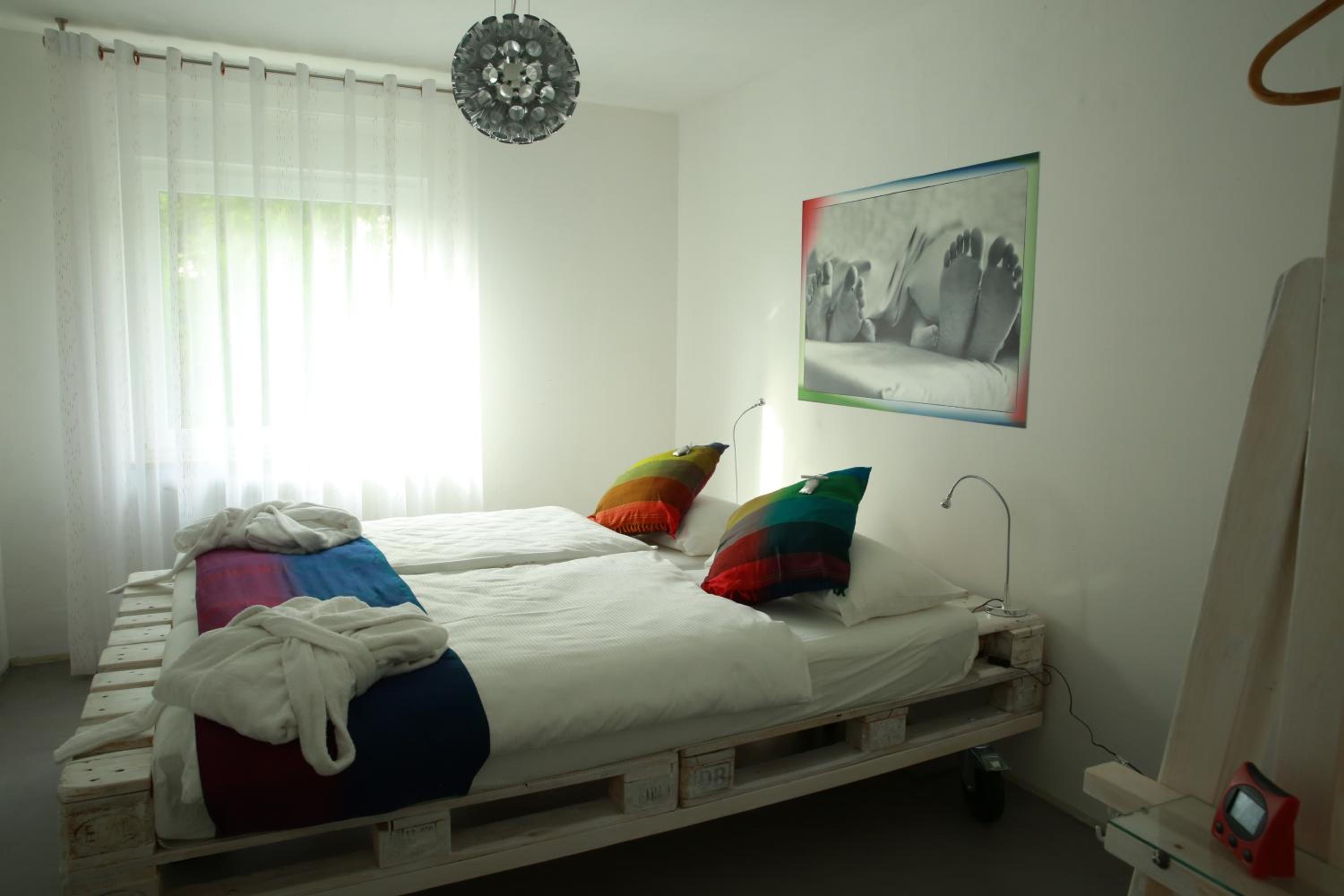 Two-Bedroom Apartment - Photo 7