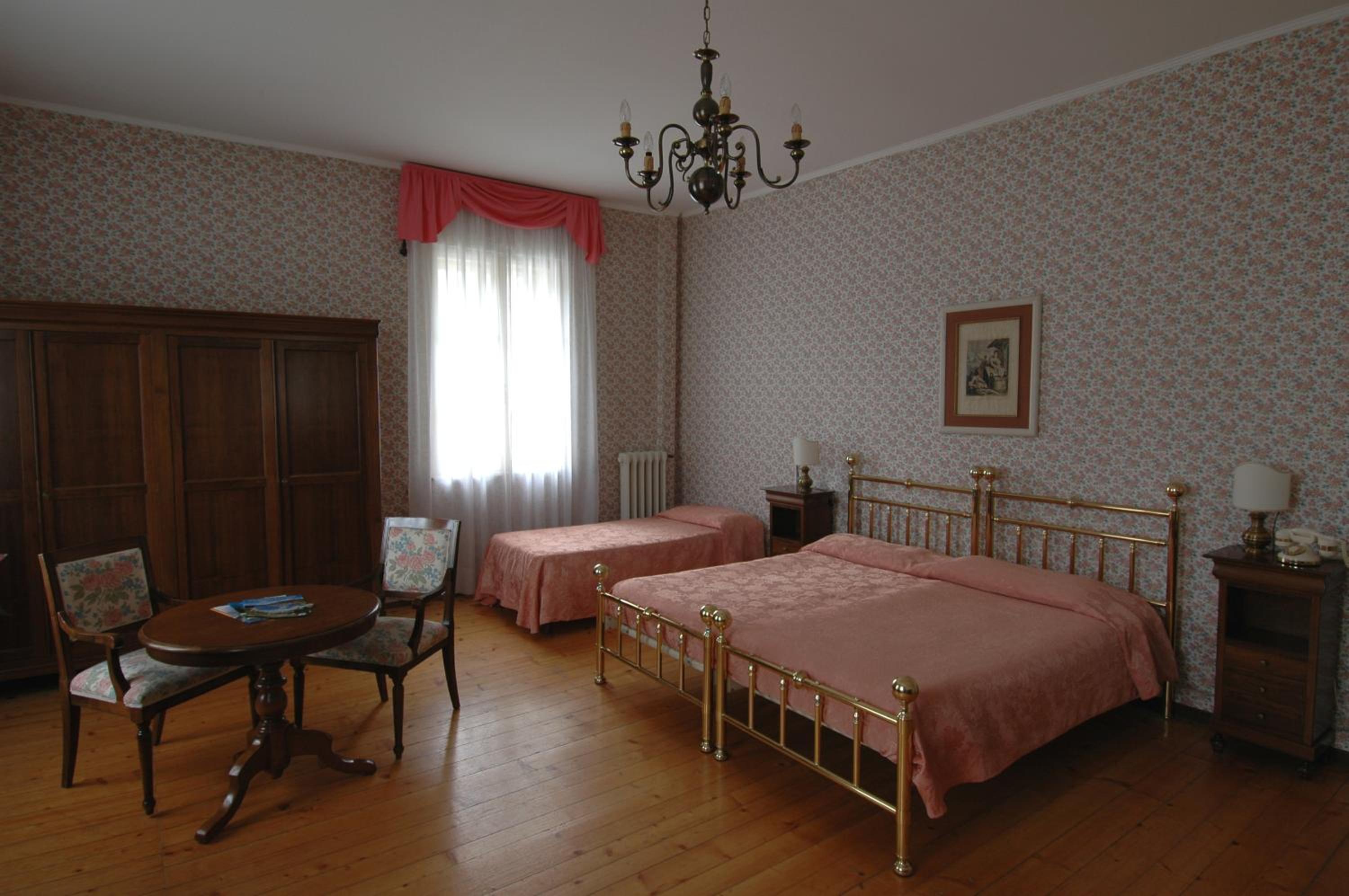 Triple Room photo 2