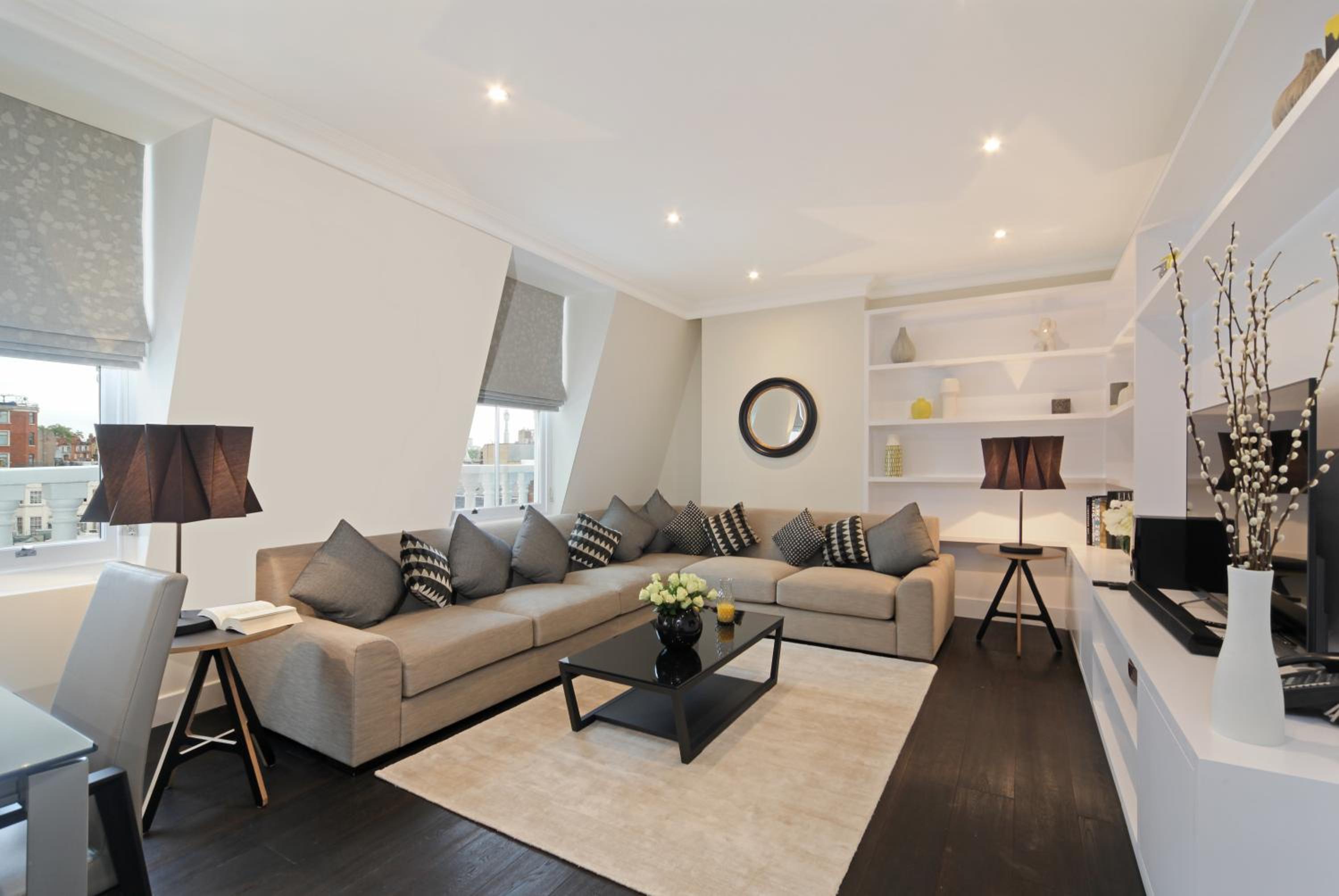 Three-Bedroom Penthouse photo 2