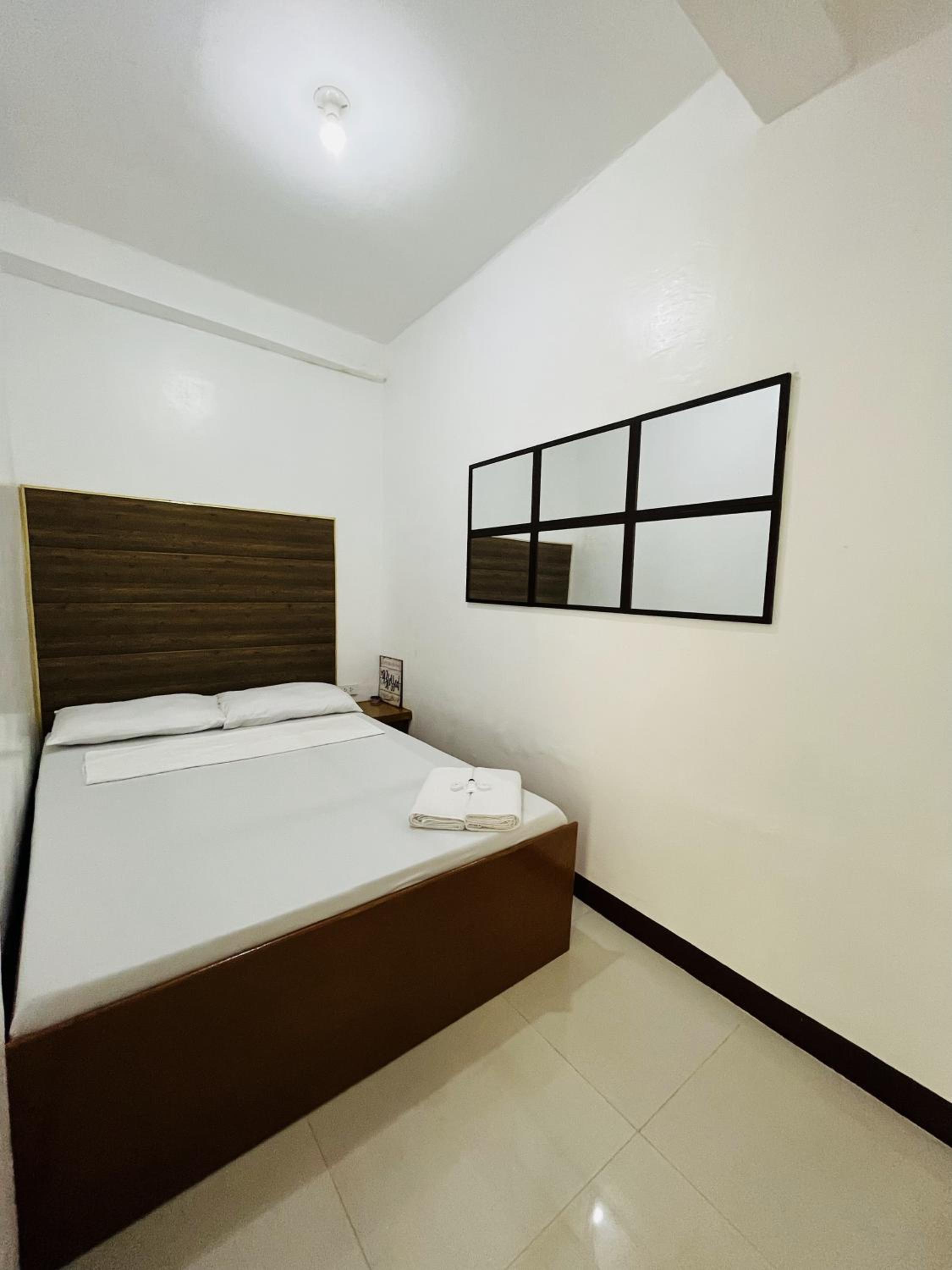 Budget Double Room photo 1