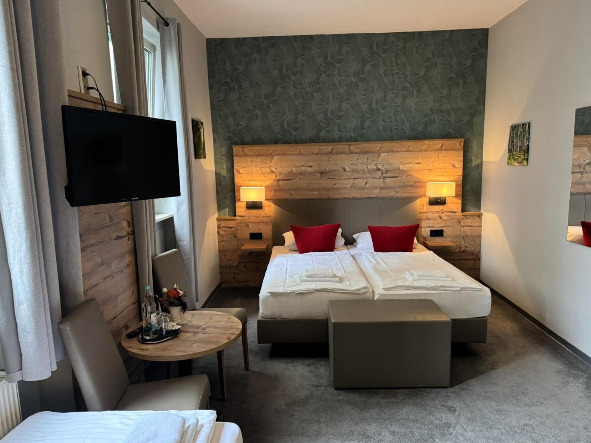 Classic Triple Room