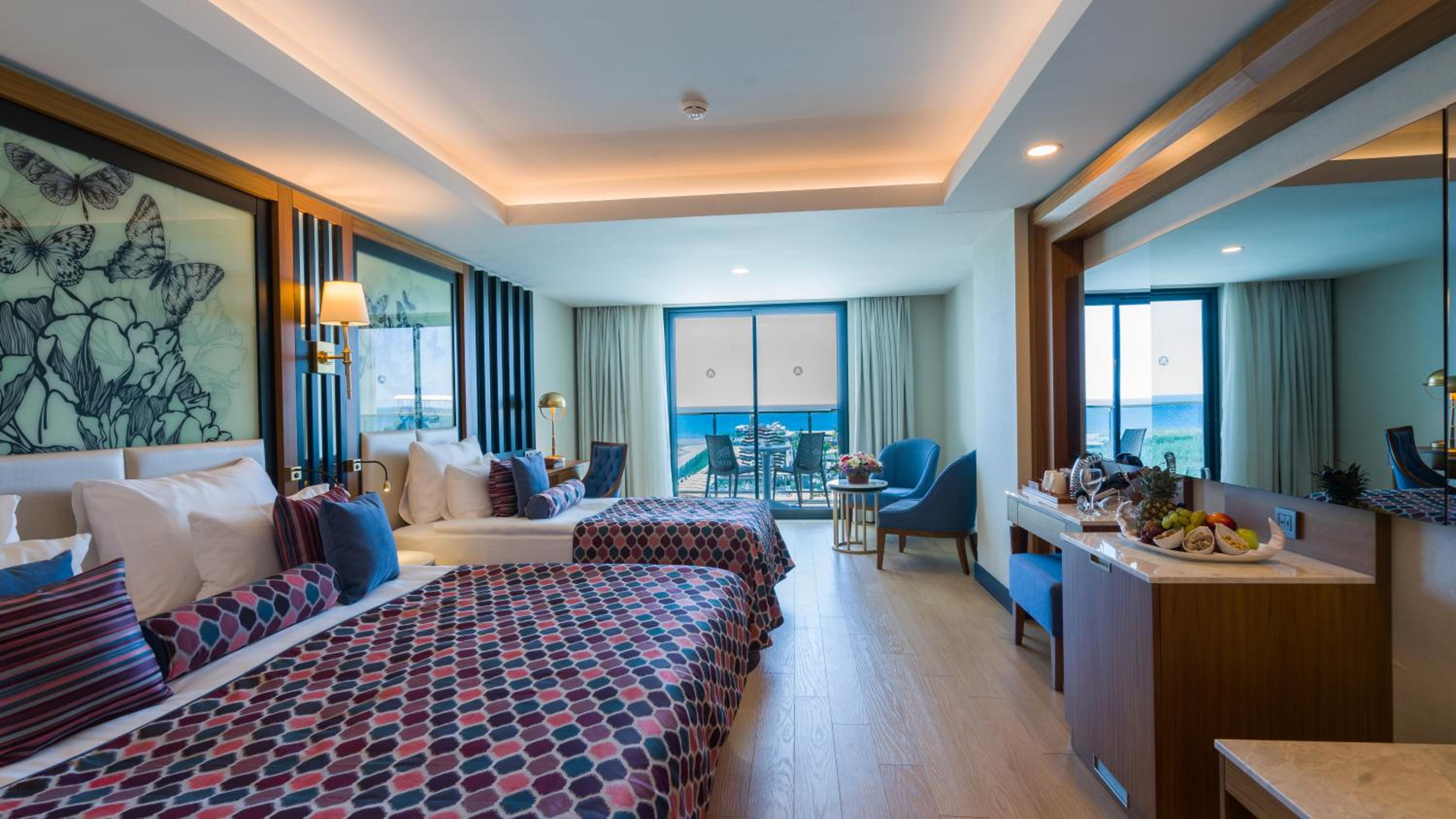 Standard Double or Twin Room with Sea View photo 3