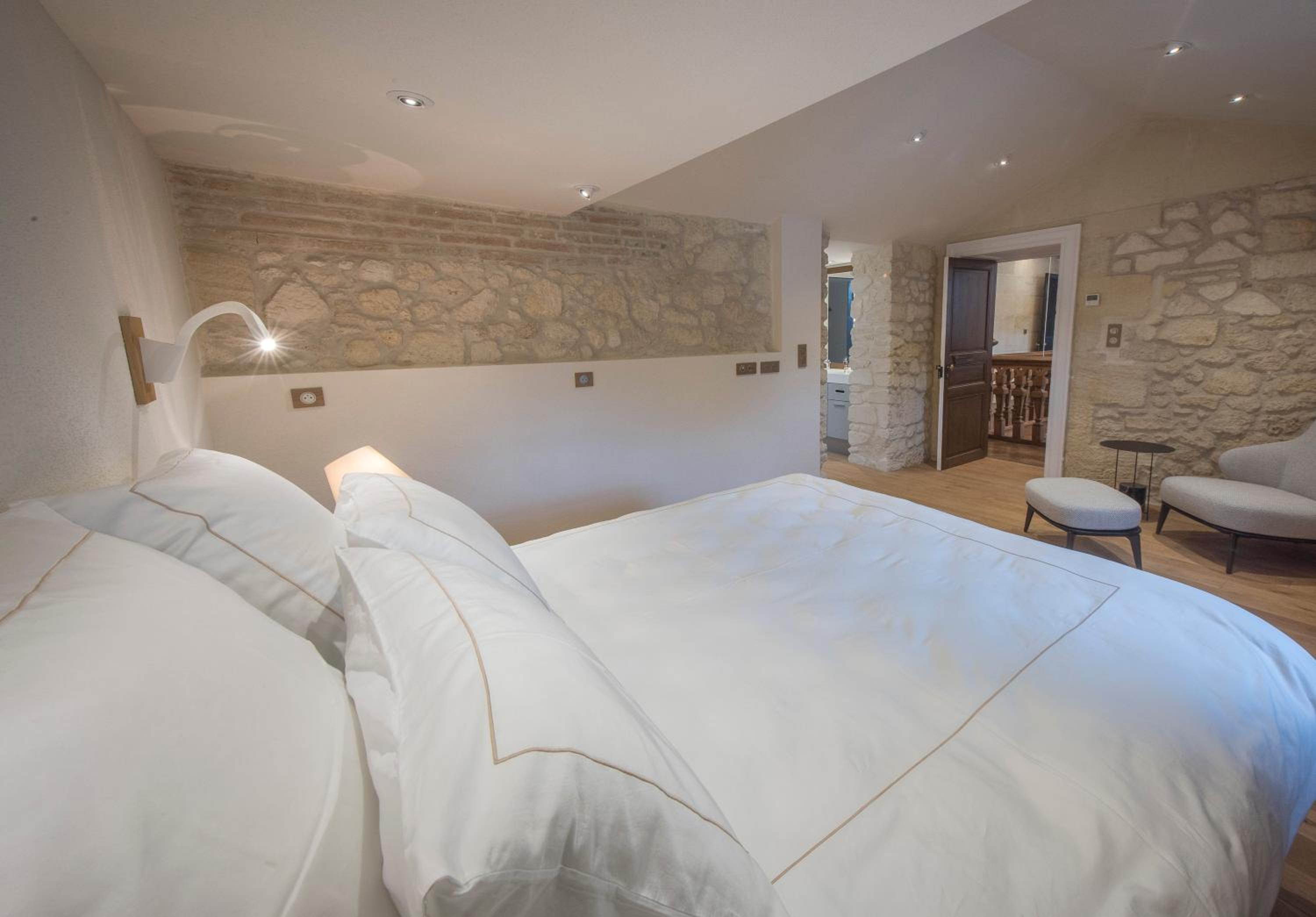 Superior Double Room - Photo 3