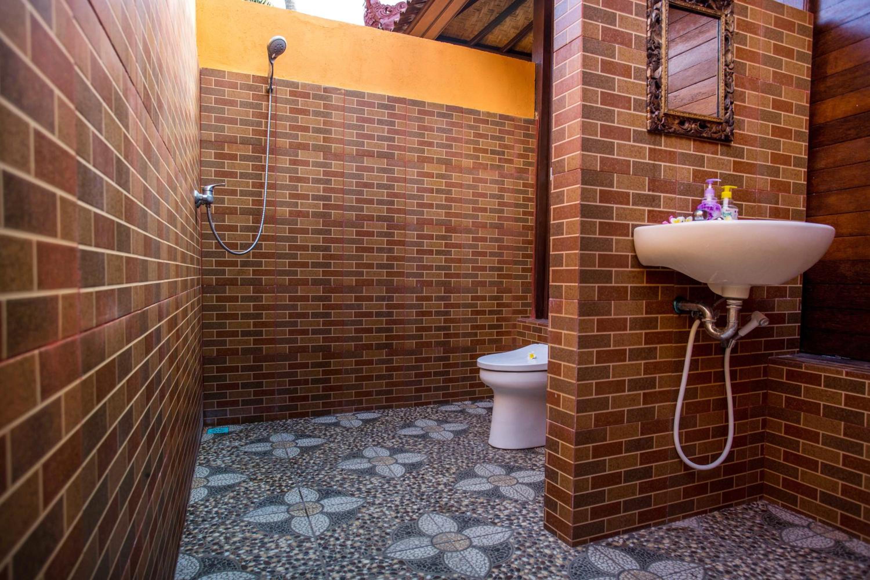 One-Bedroom Double Bungalow photo 2
