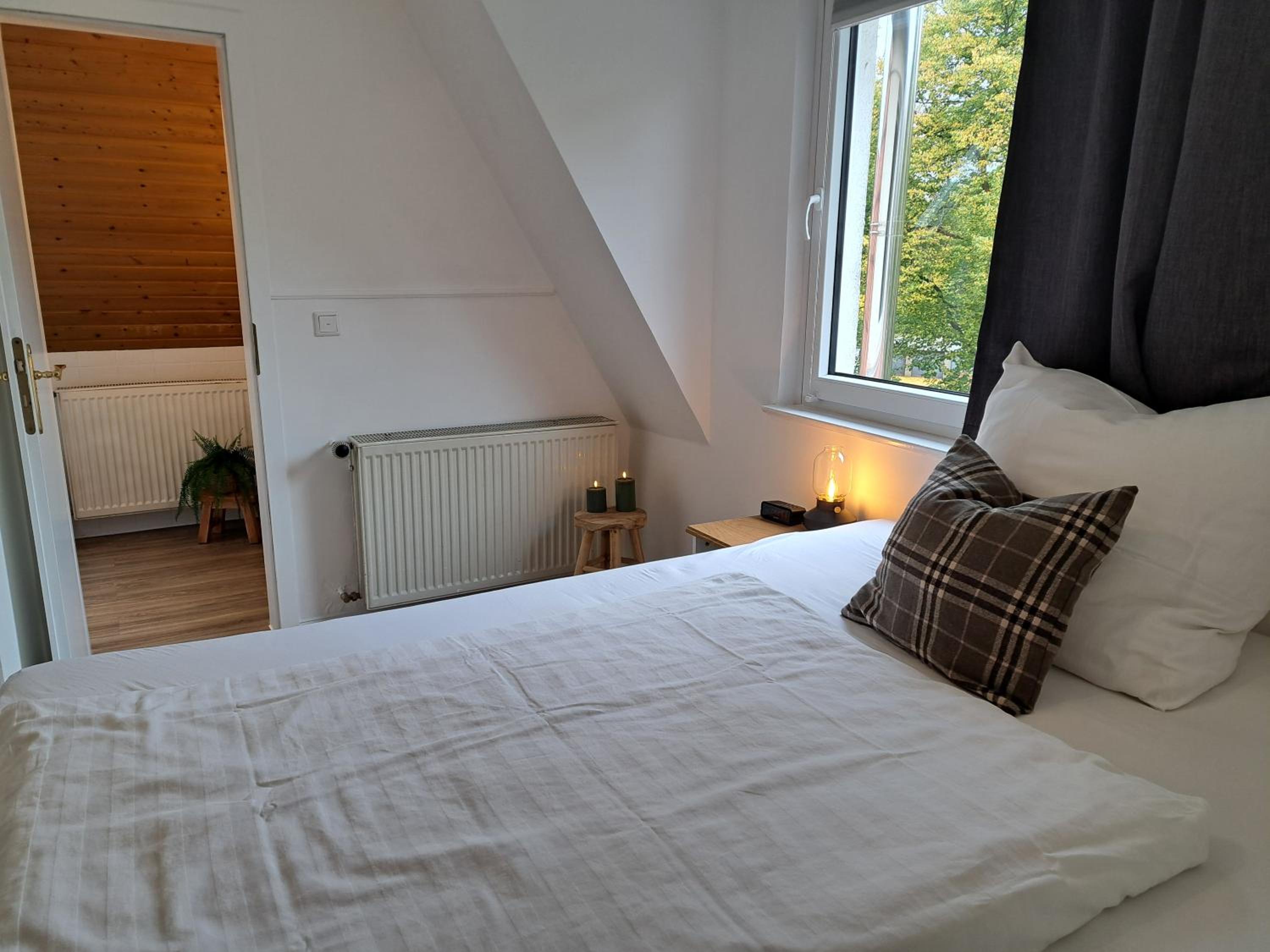 Apartment photo 2