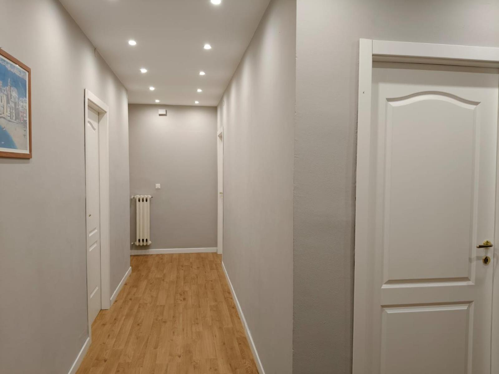 Quadruple Room with Private Bathroom photo 1