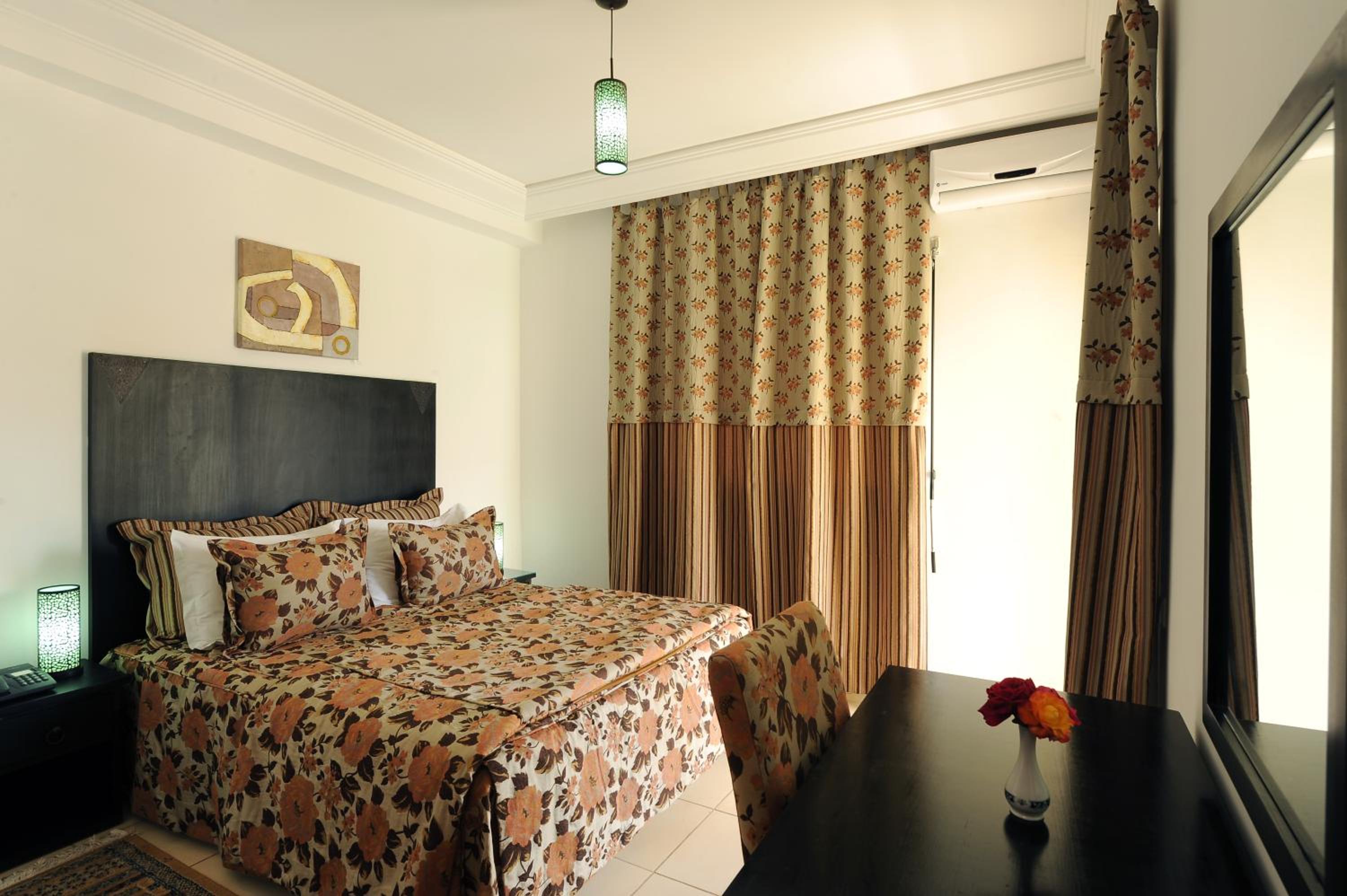 Comfort Apartment - Photo 2