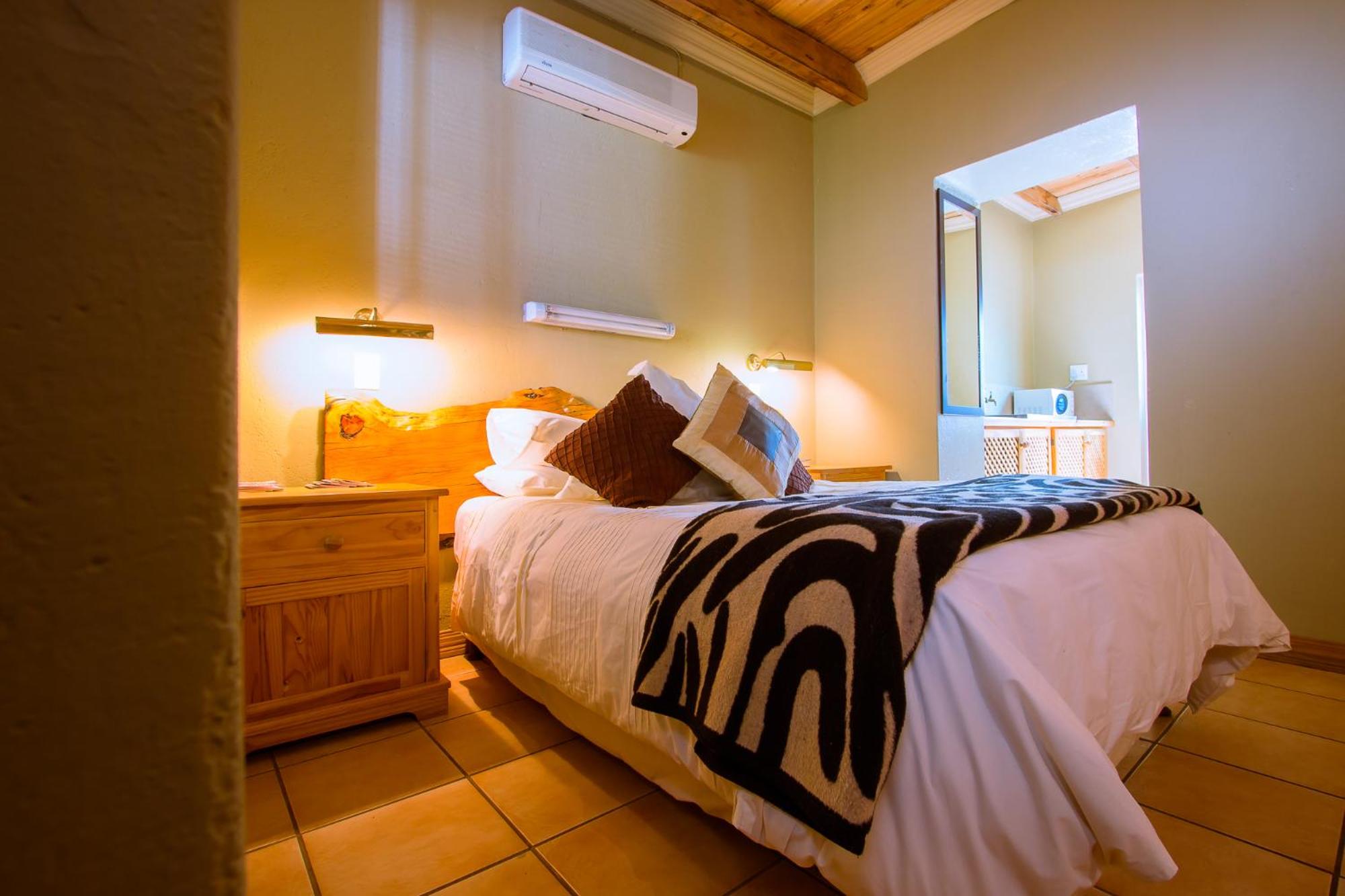 Standard Queen Room photo 1