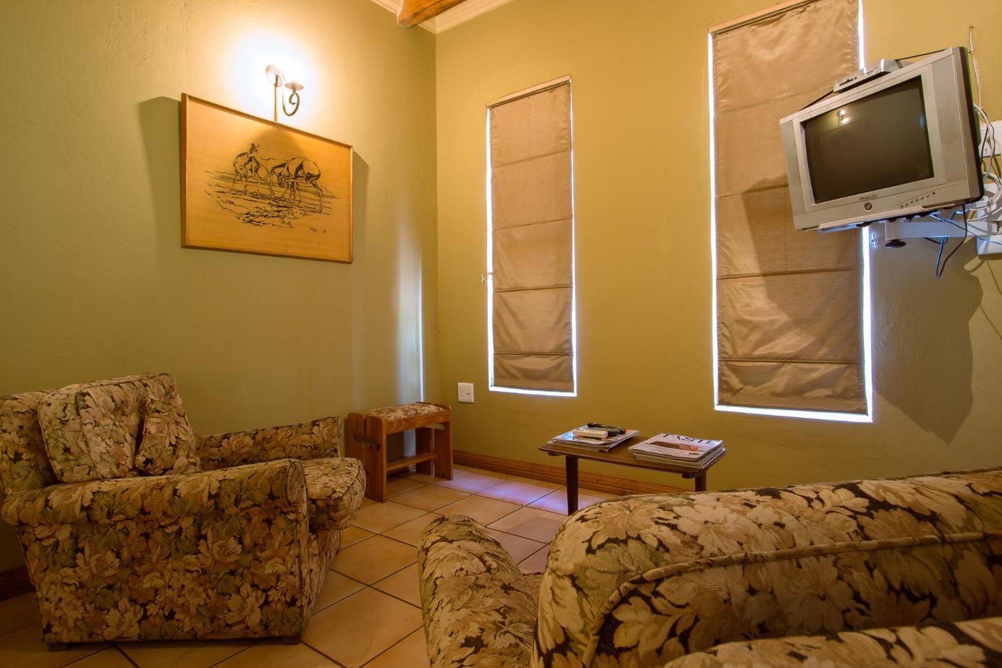 Standard Queen Room photo 3