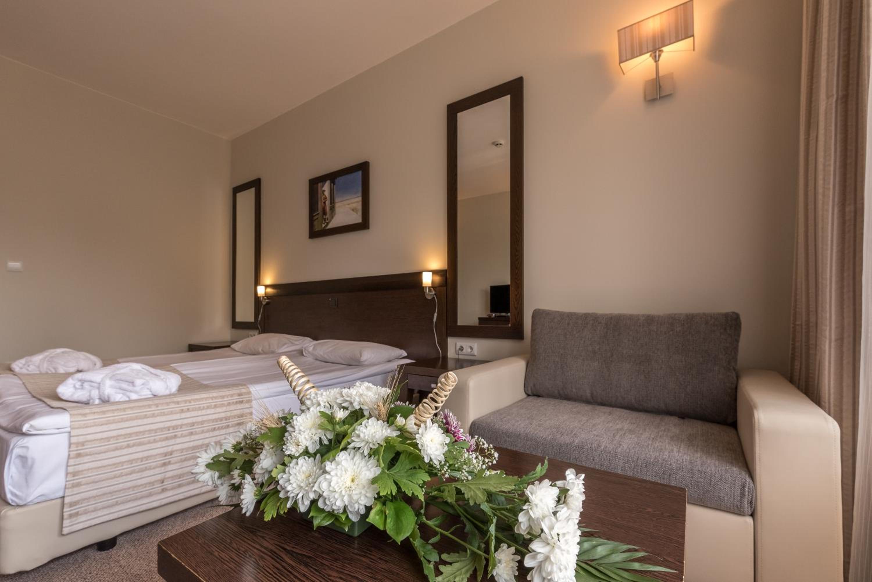 Twin Room with Free Spa Access photo 3