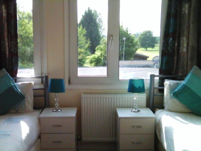 Twin Room - Photo 5