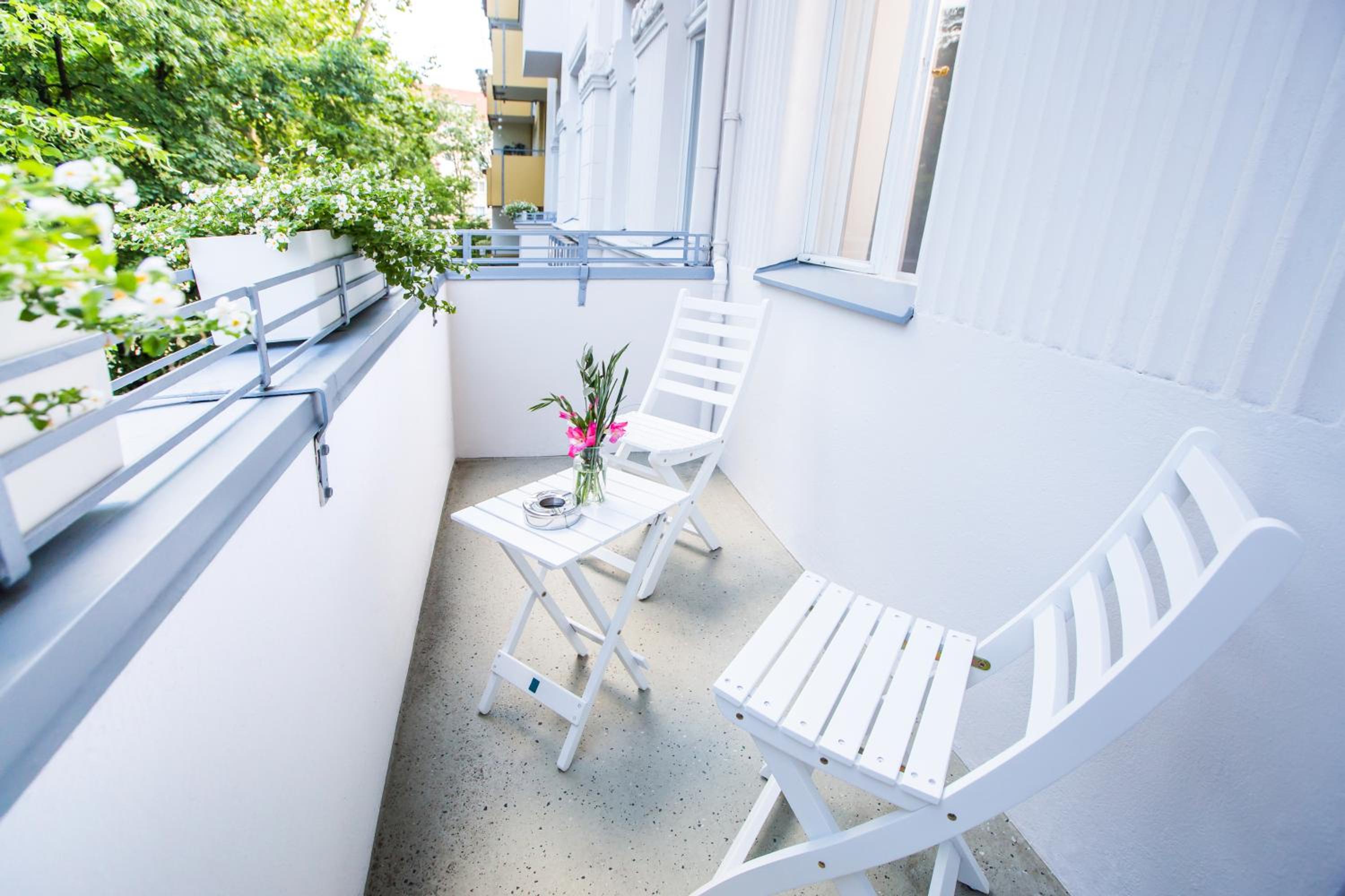 Fine with Balcony photo 2