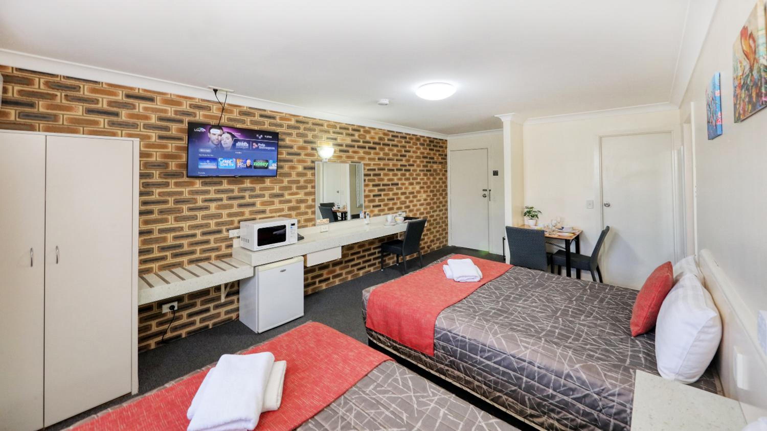 Family Double Room photo 2