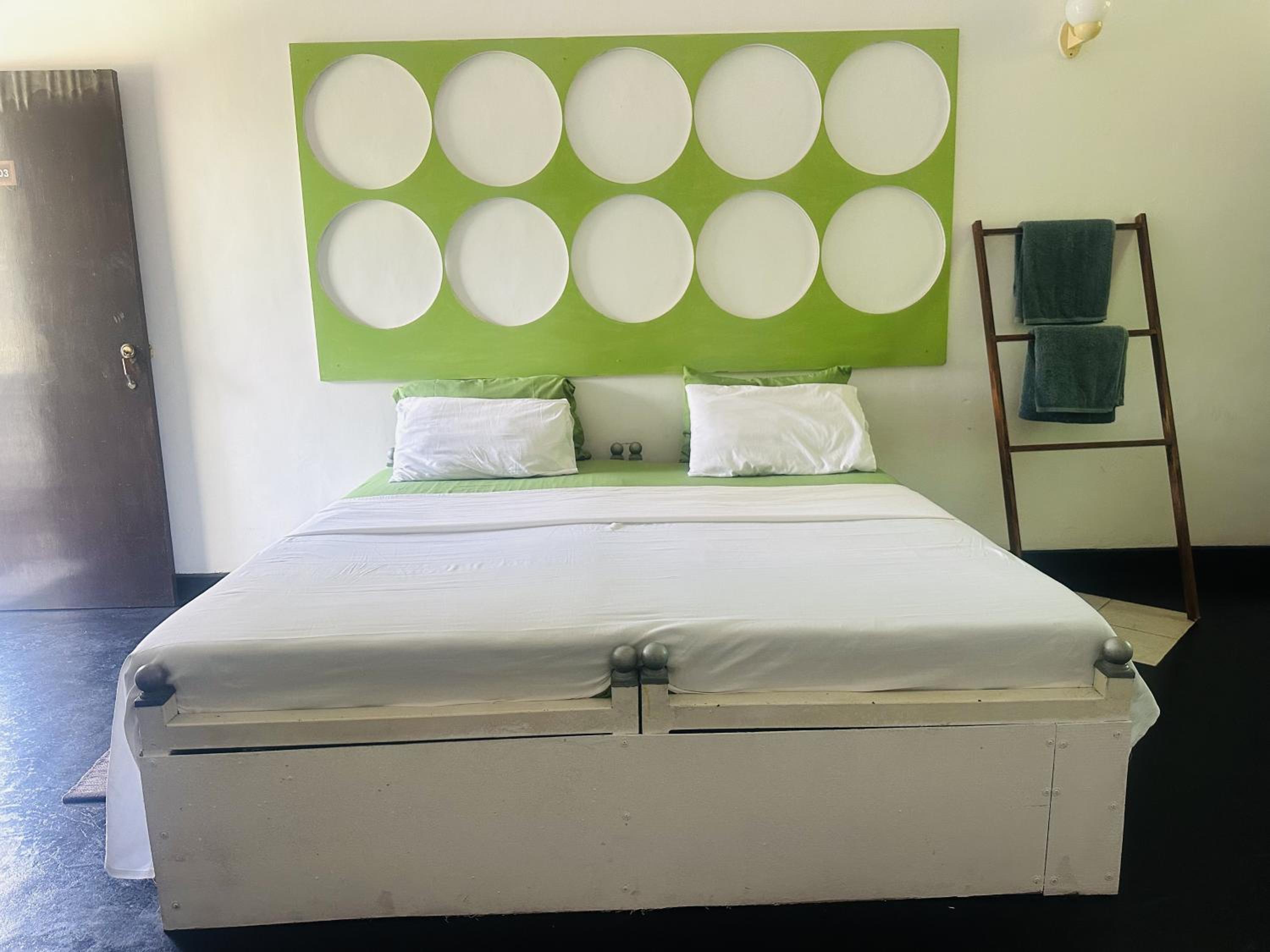 Deluxe Double Room - Photo 5