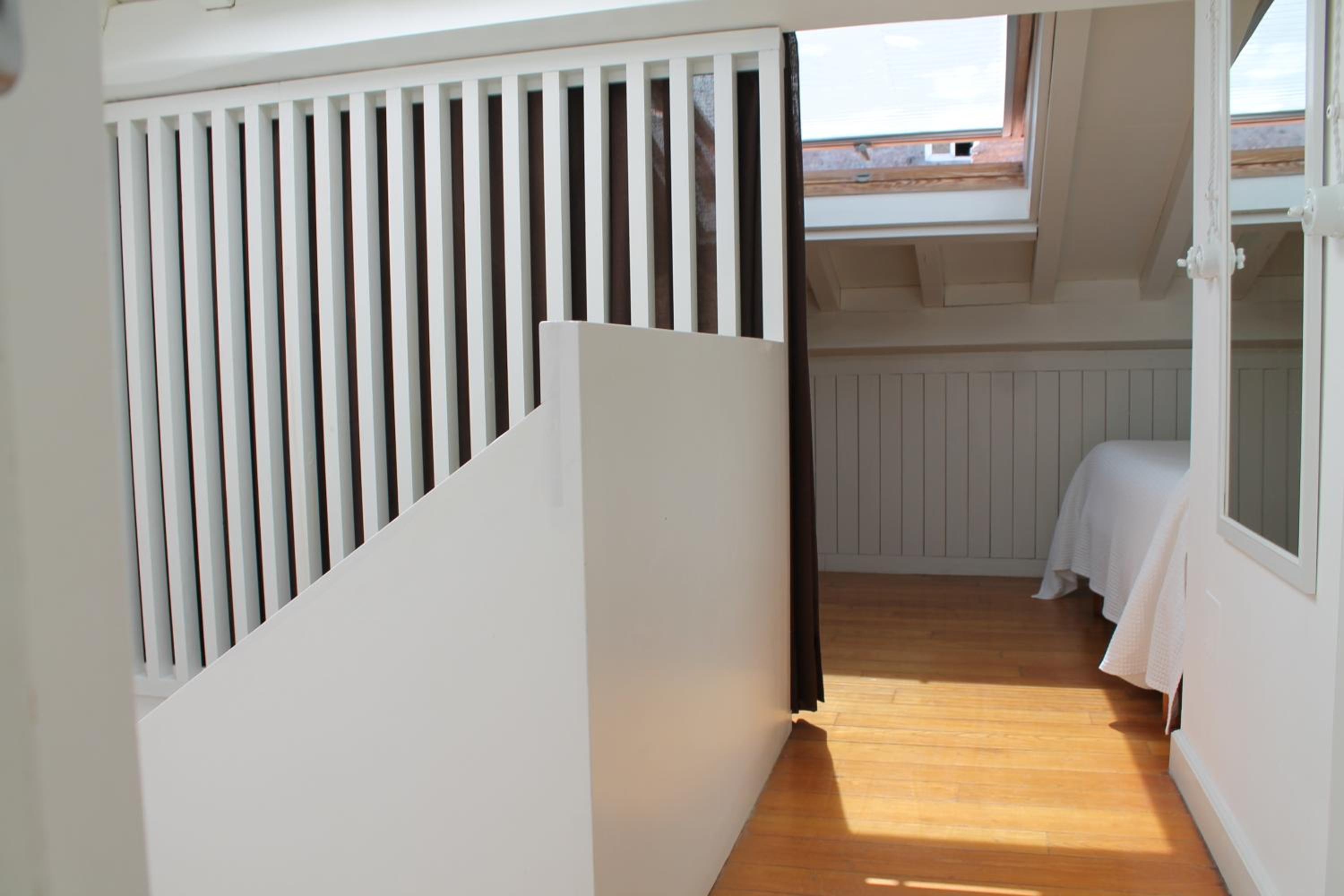 Triple Room With Private Bathroom photo 3