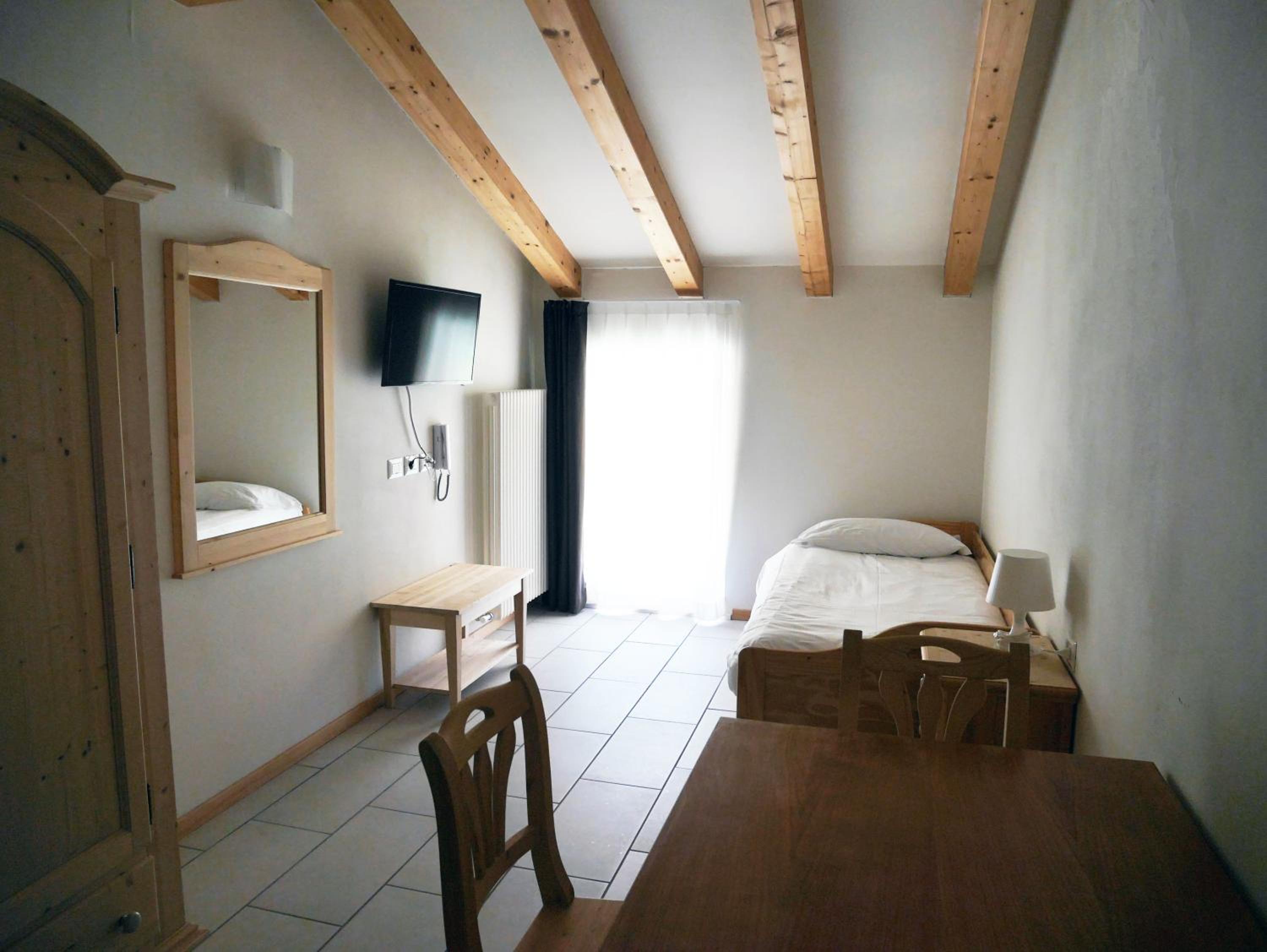 Family Suite (3 Adults)