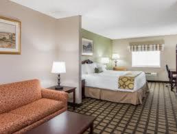 King Suite- Non-Smoking - Photo 1