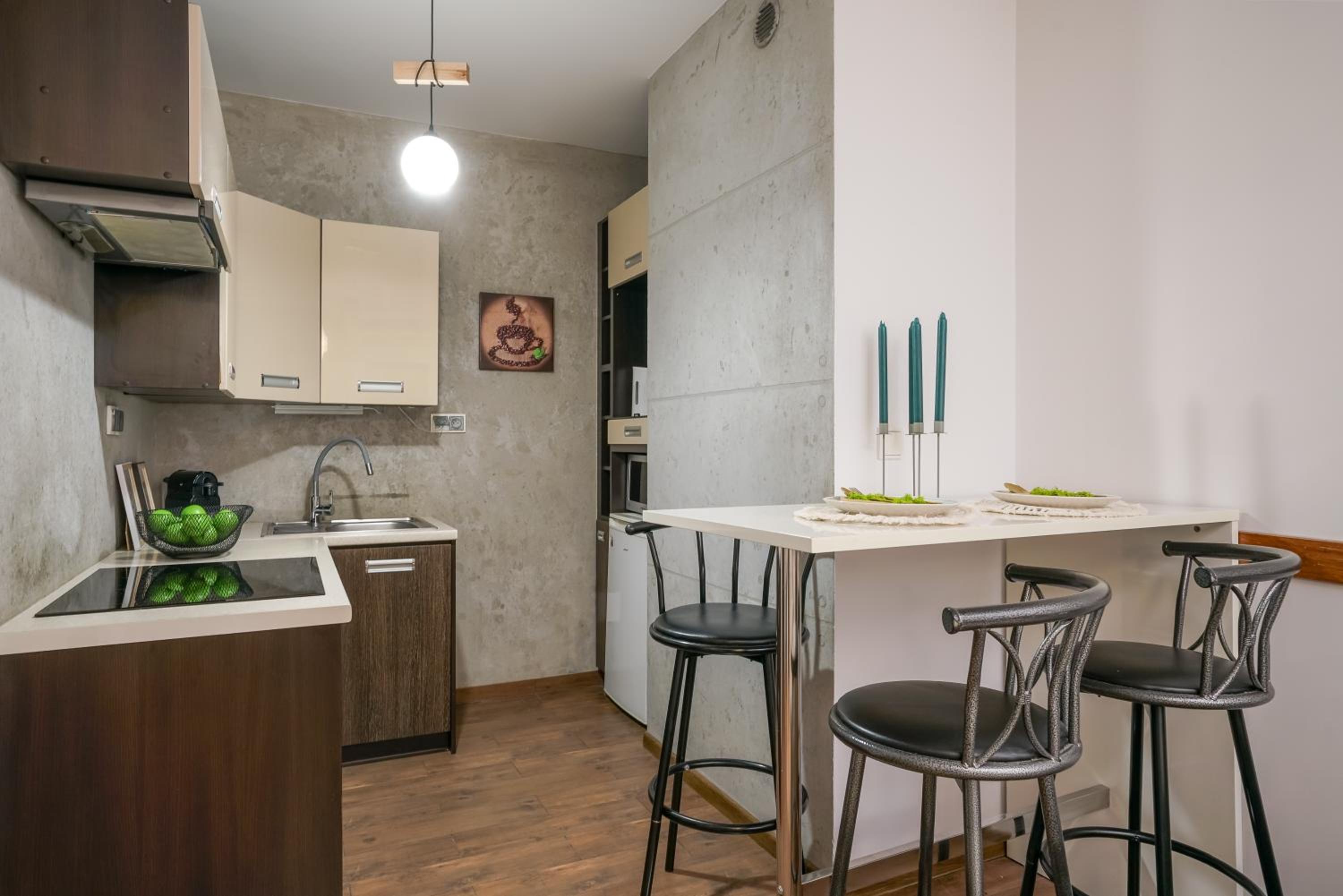 One-Bedroom Standard Apartment