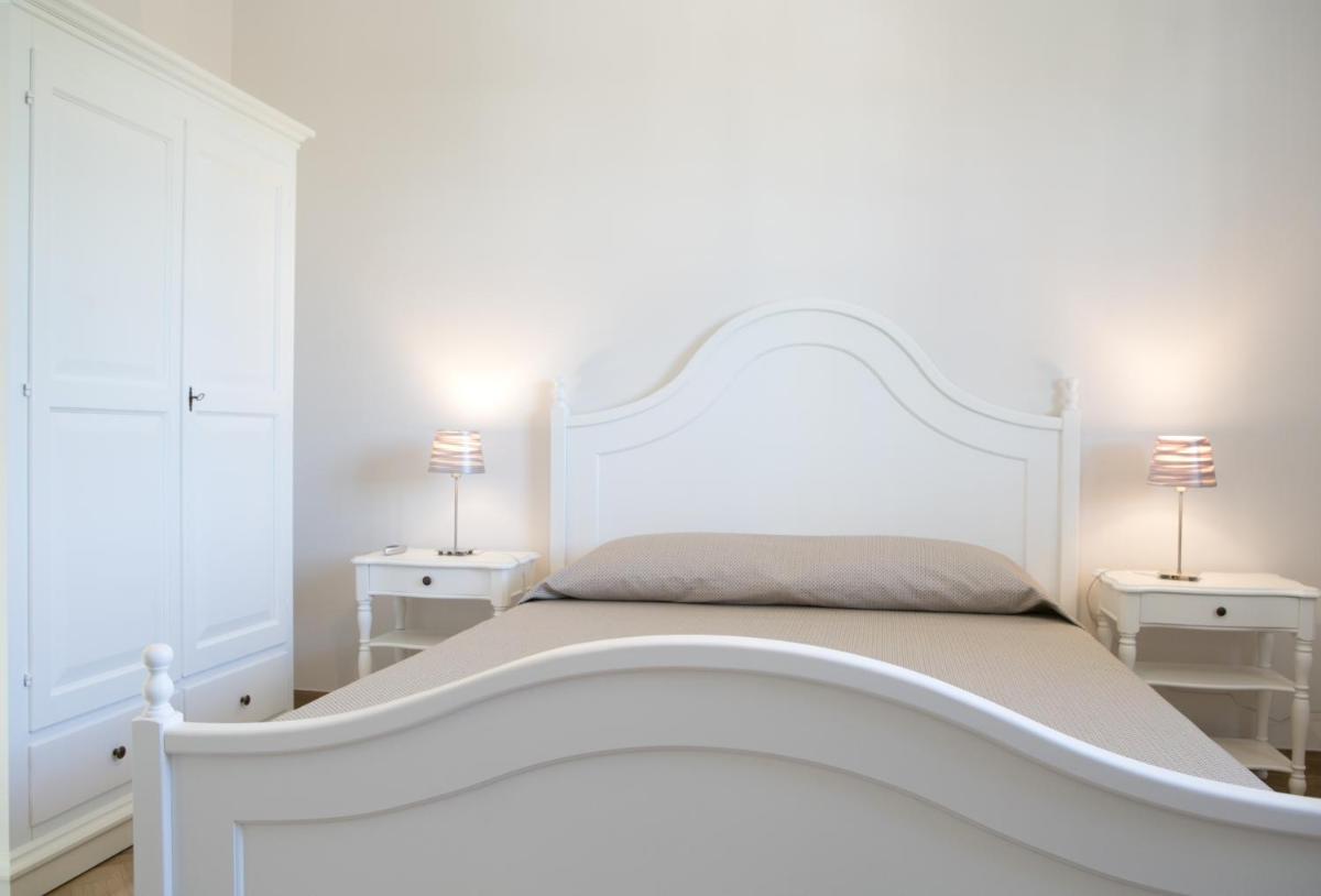 Triple Room with Pool View photo 2