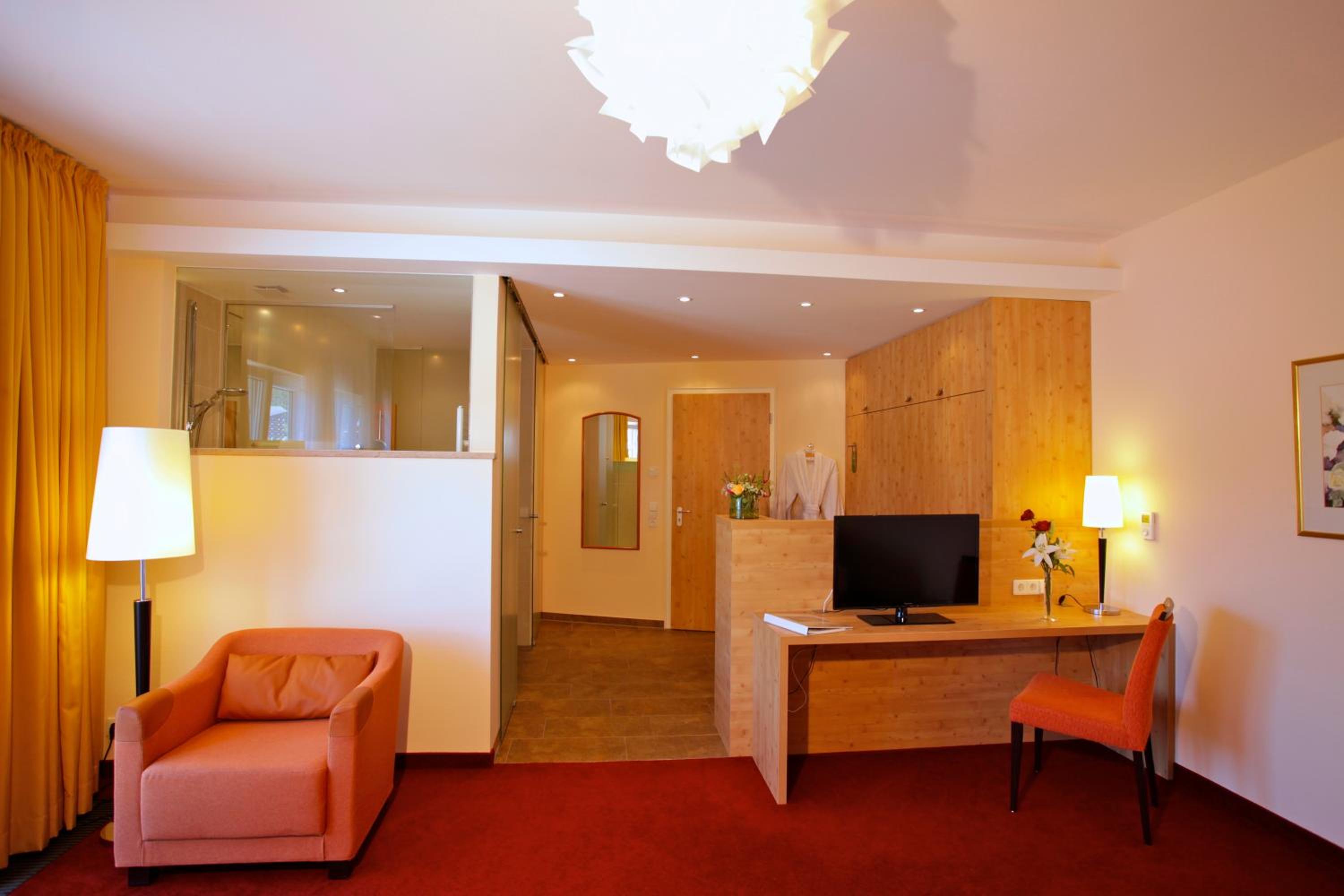 Double Room with Forest View photo 3