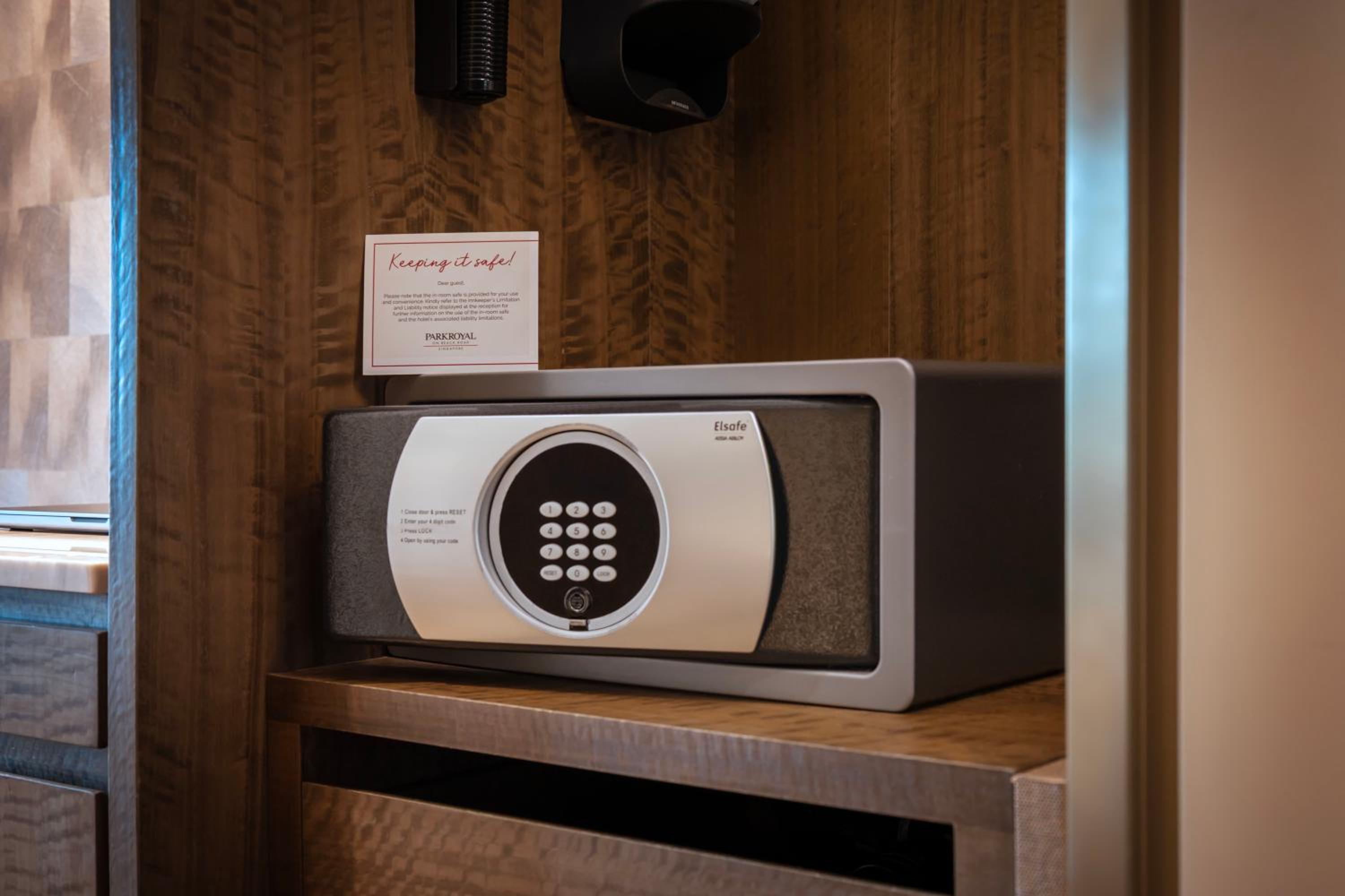 Premier Room with $20 F&B Credits & Late Check Out 2PM