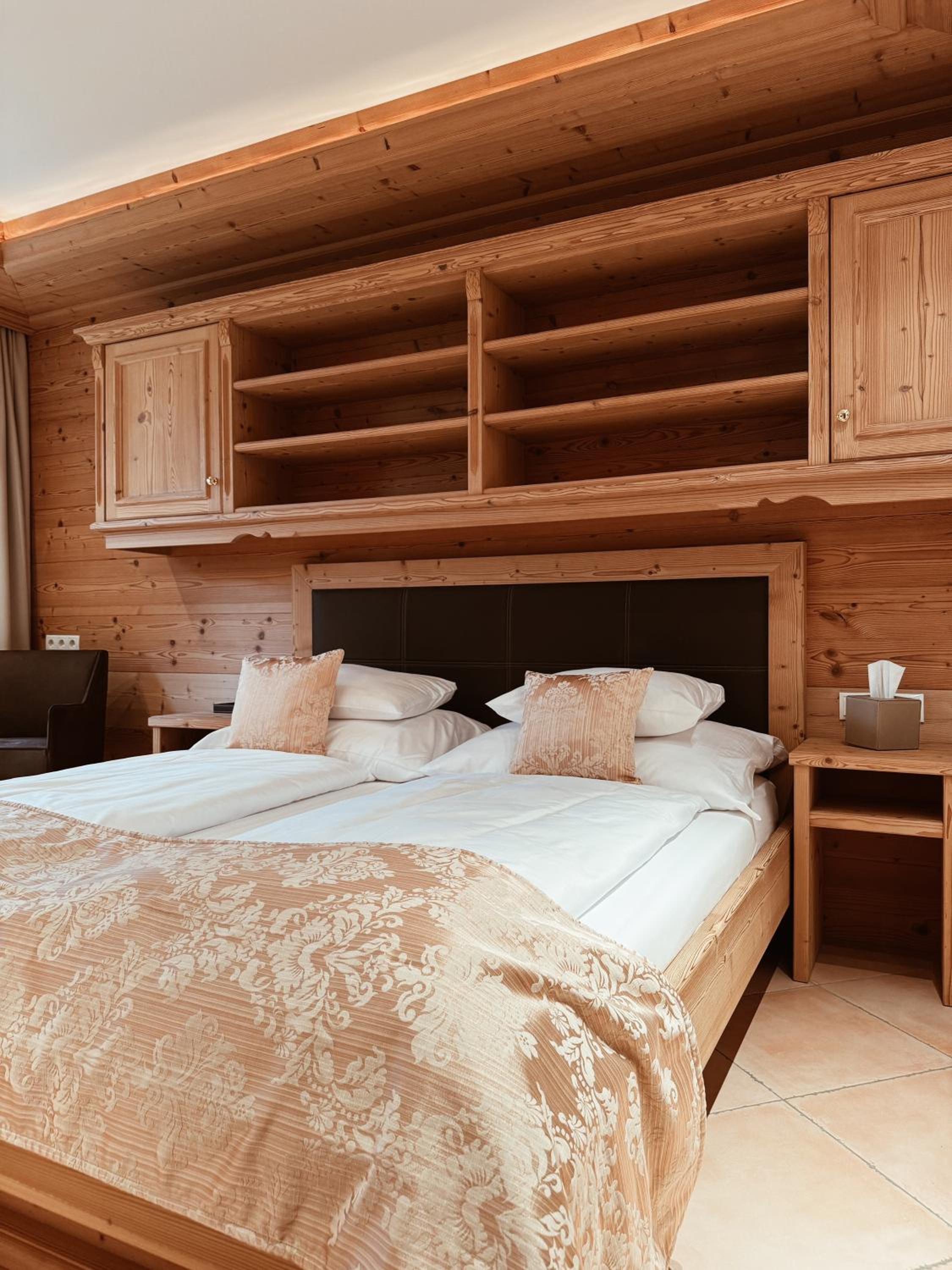Two-Bedroom Apartment with Terrace photo 2