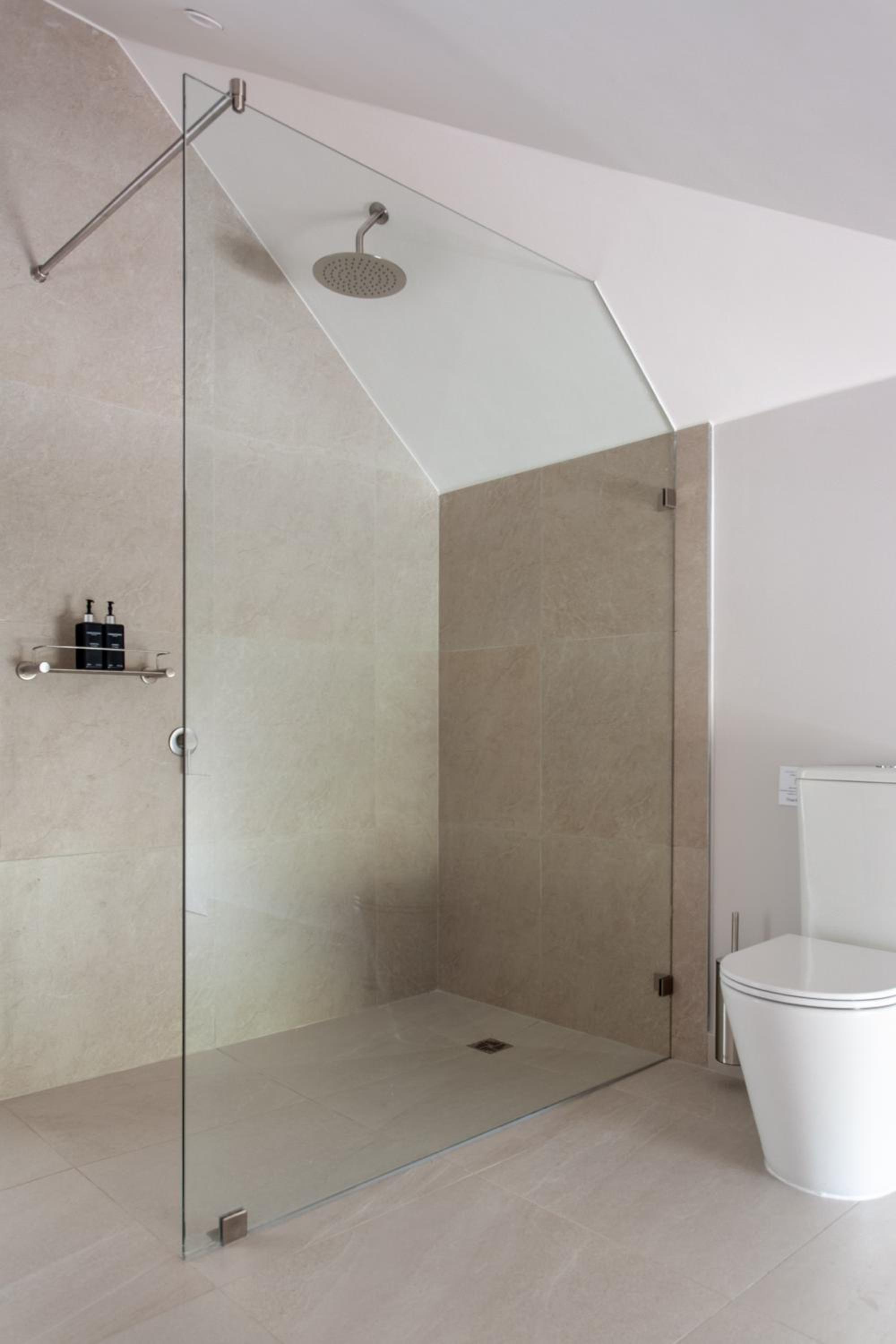 Luxury Queen Room