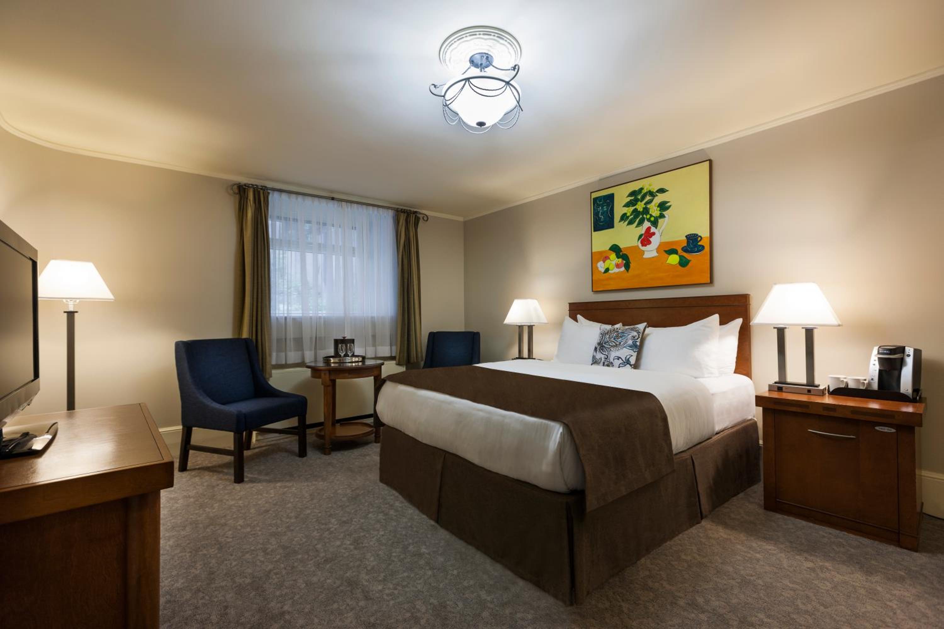 Standard Double Room - Photo 2