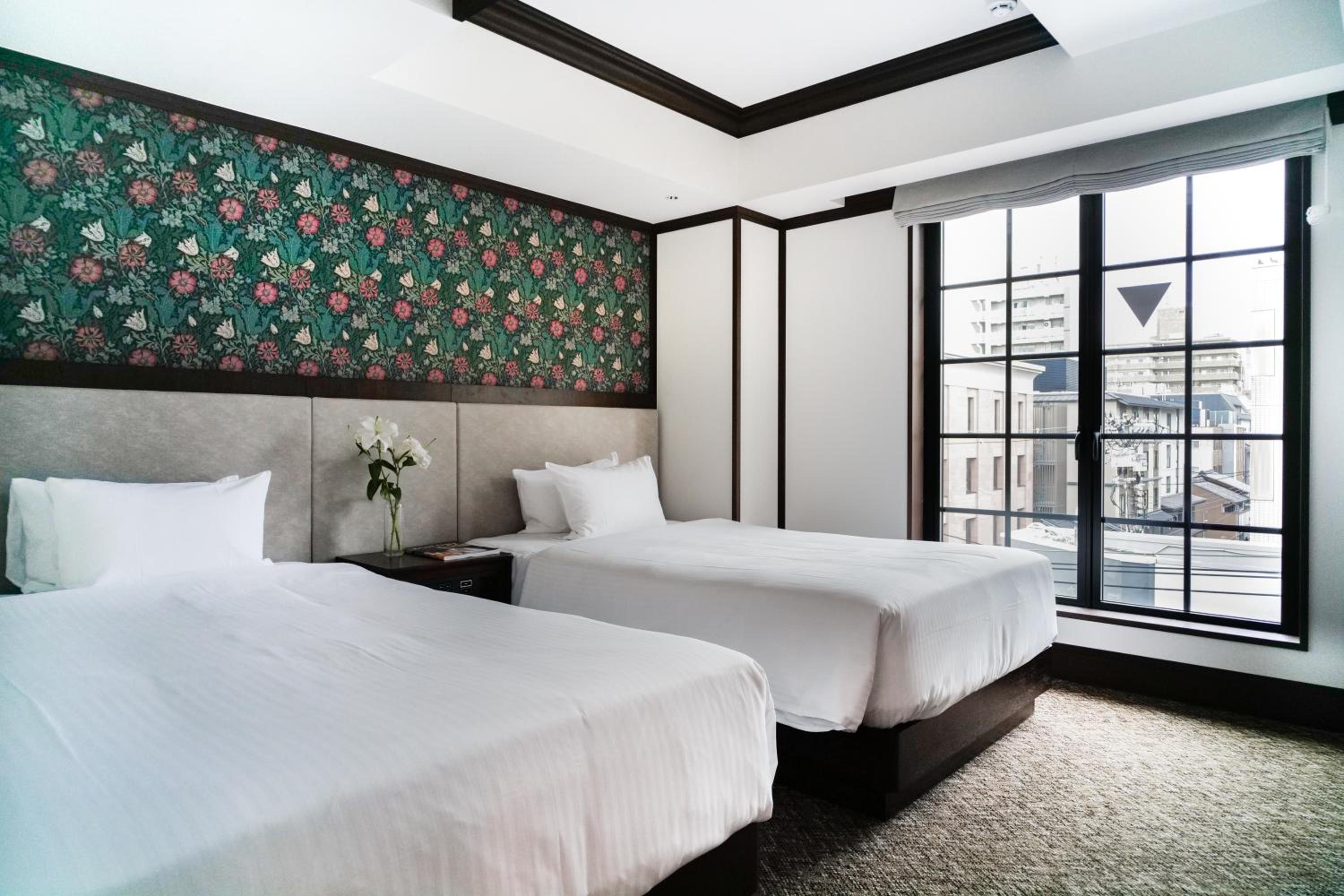Large Twin Room