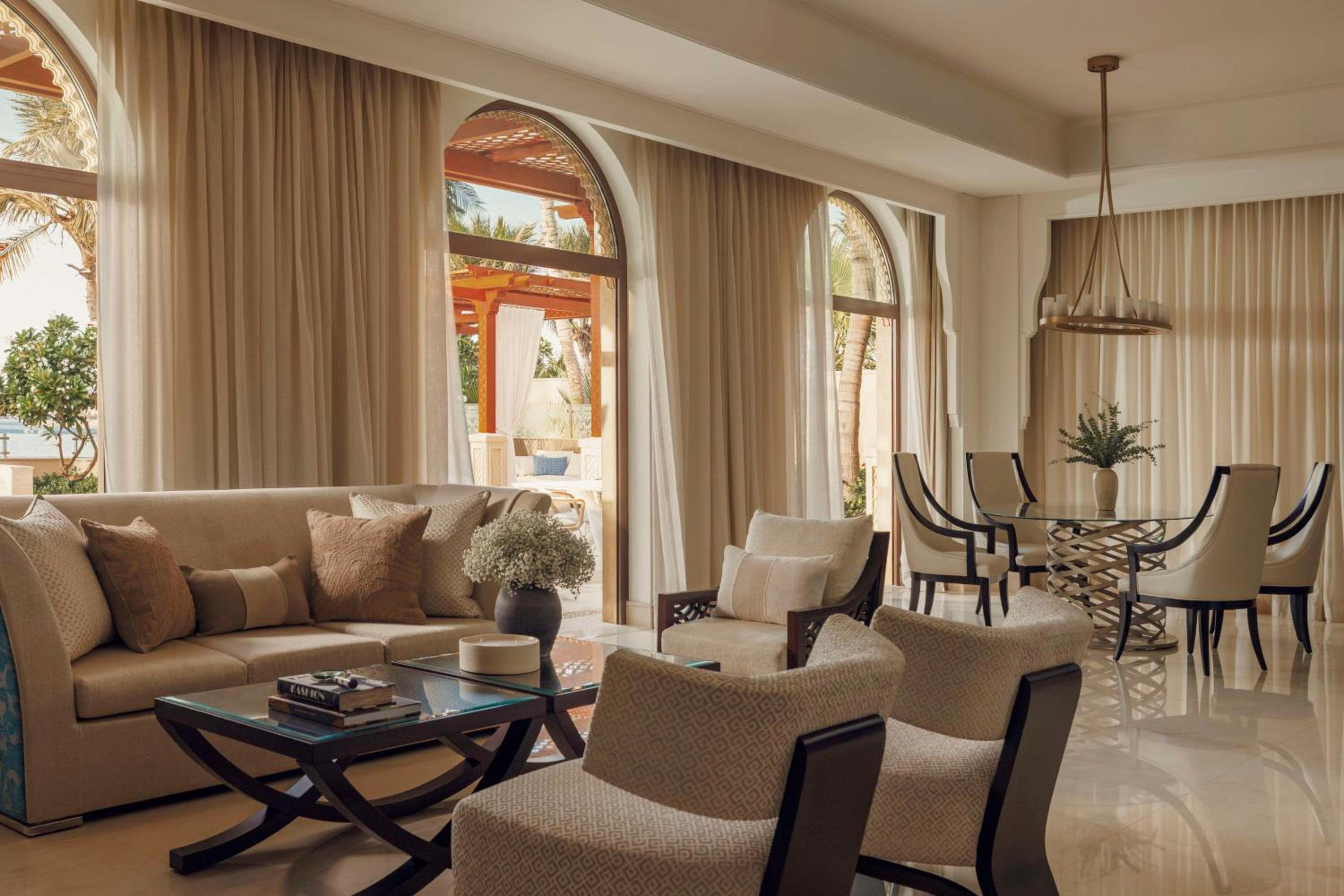 Three Bedroom Beachfront Villa - Uae Resident Rate, Uae Id Mandatory