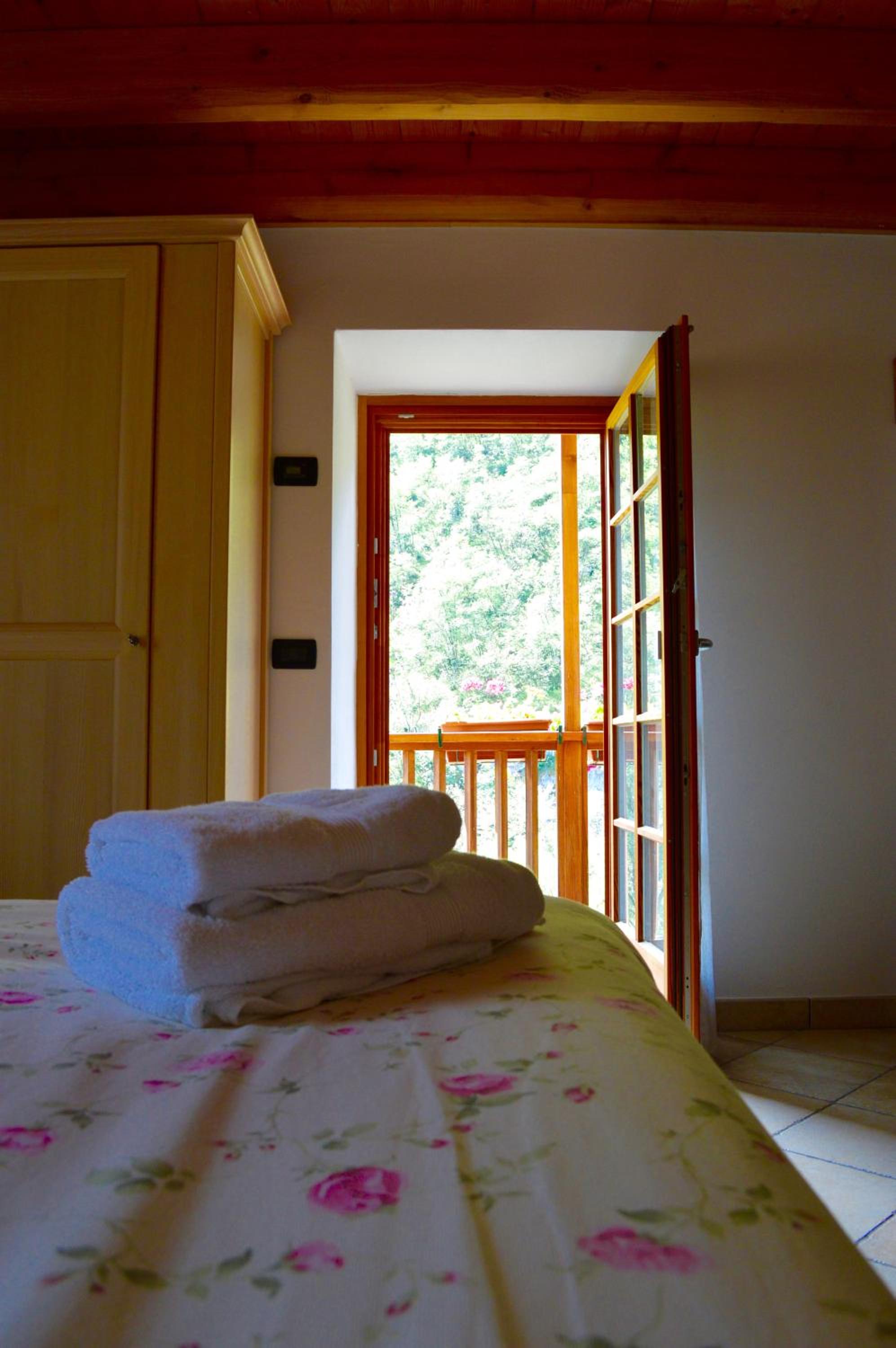 Double Room - Photo 6