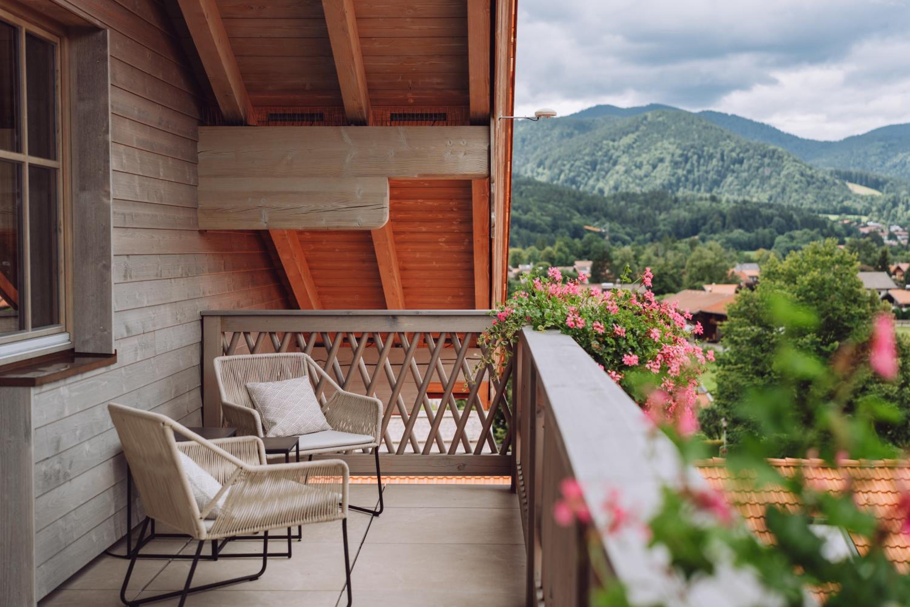 Suite with Lake View photo 2