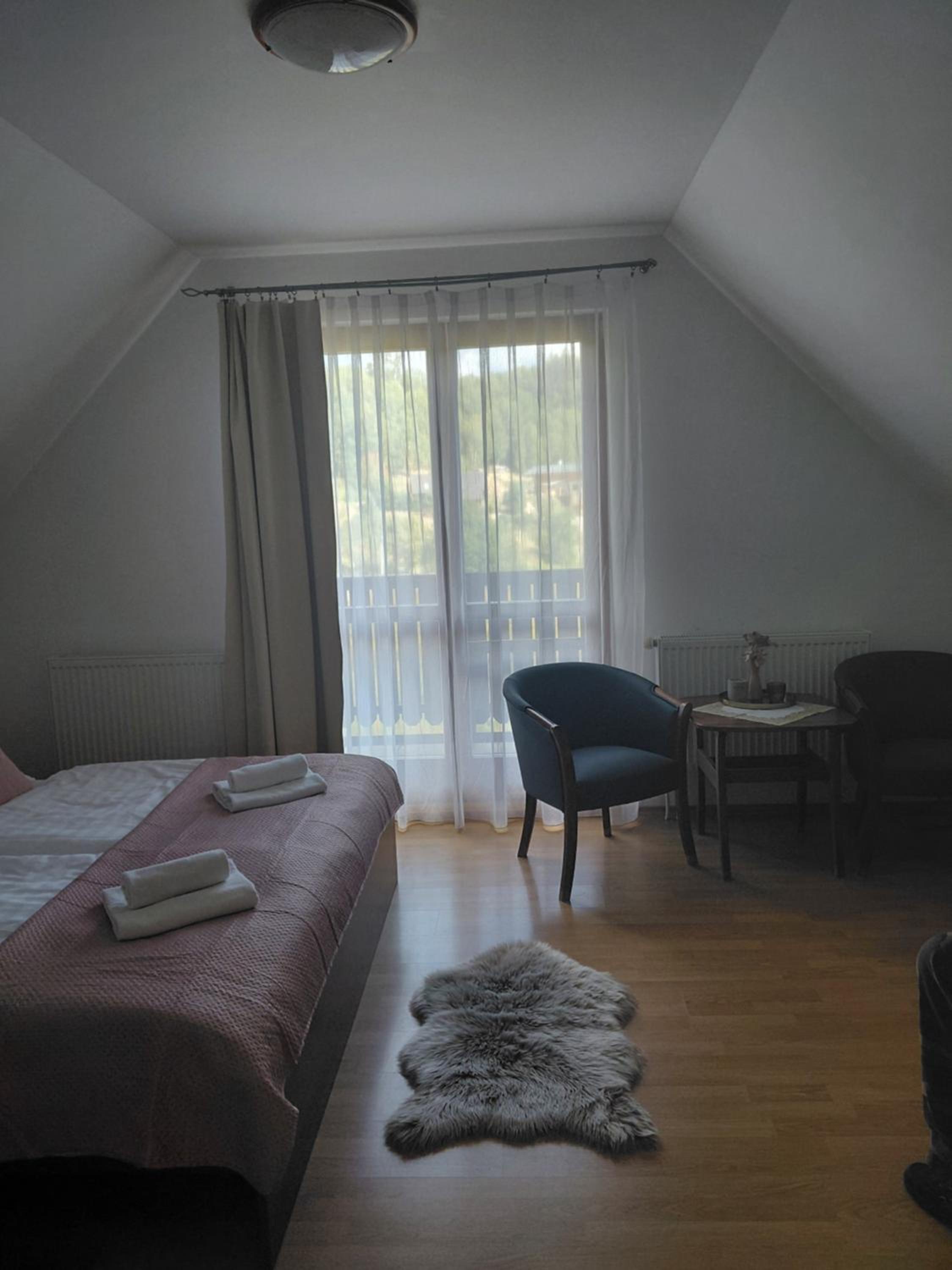 One-Bedroom Apartment photo 3