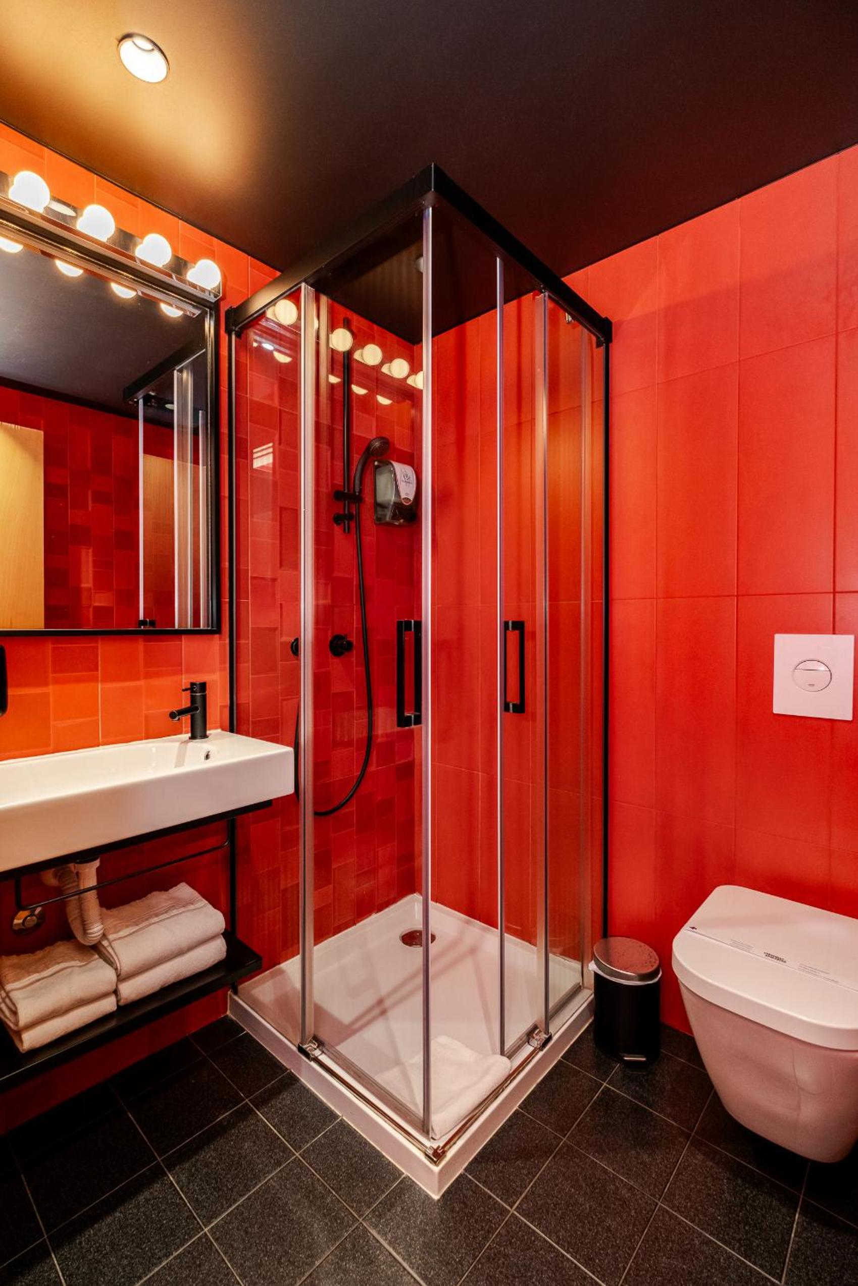 Quadruple Room - Photo 2