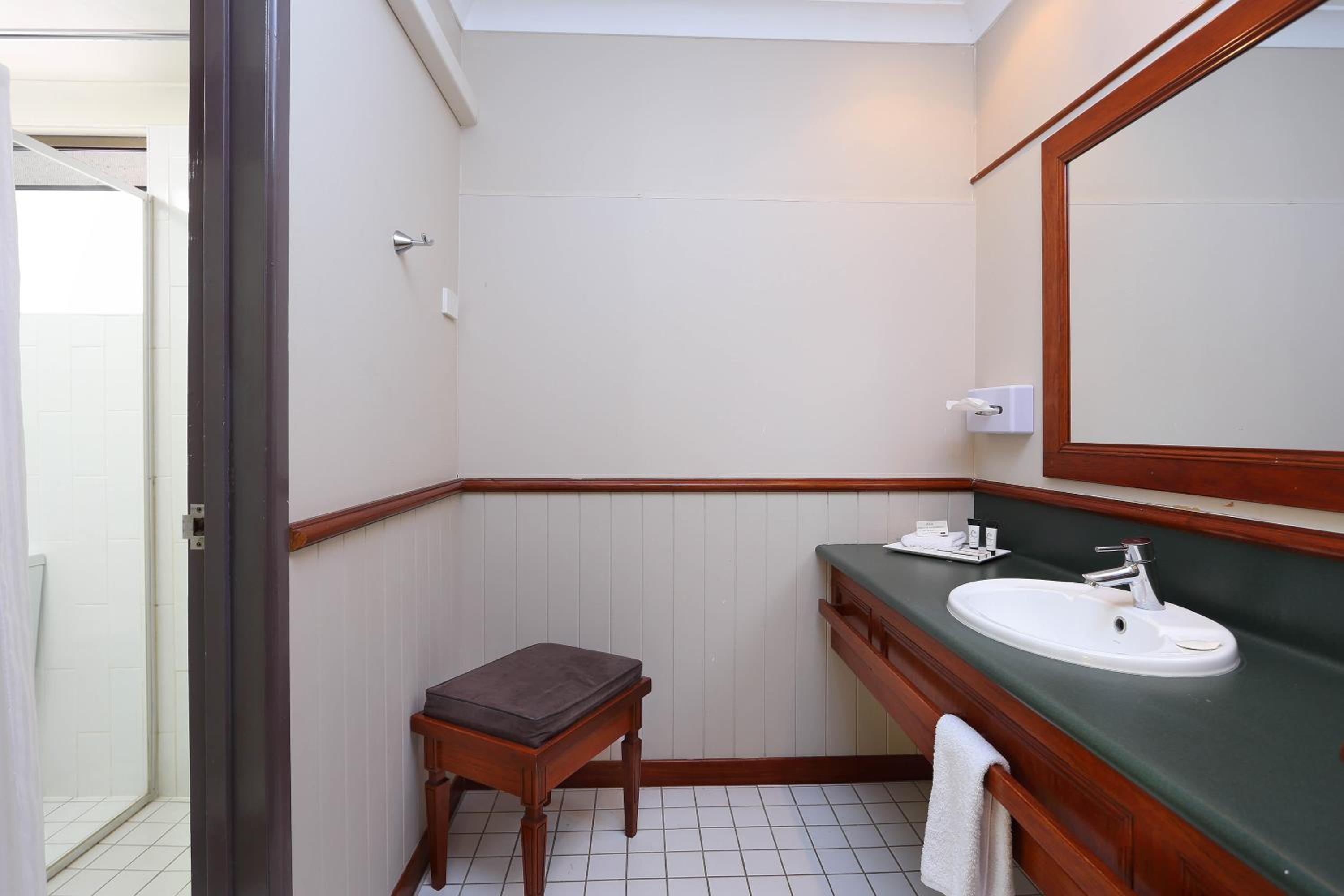 Deluxe Twin Room - Photo 4