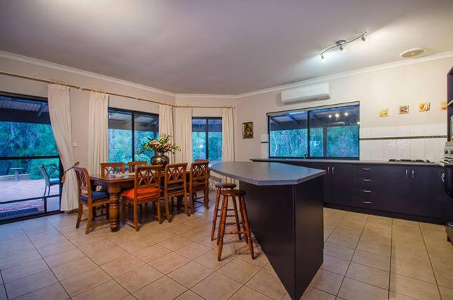 Three-Bedroom House photo 2