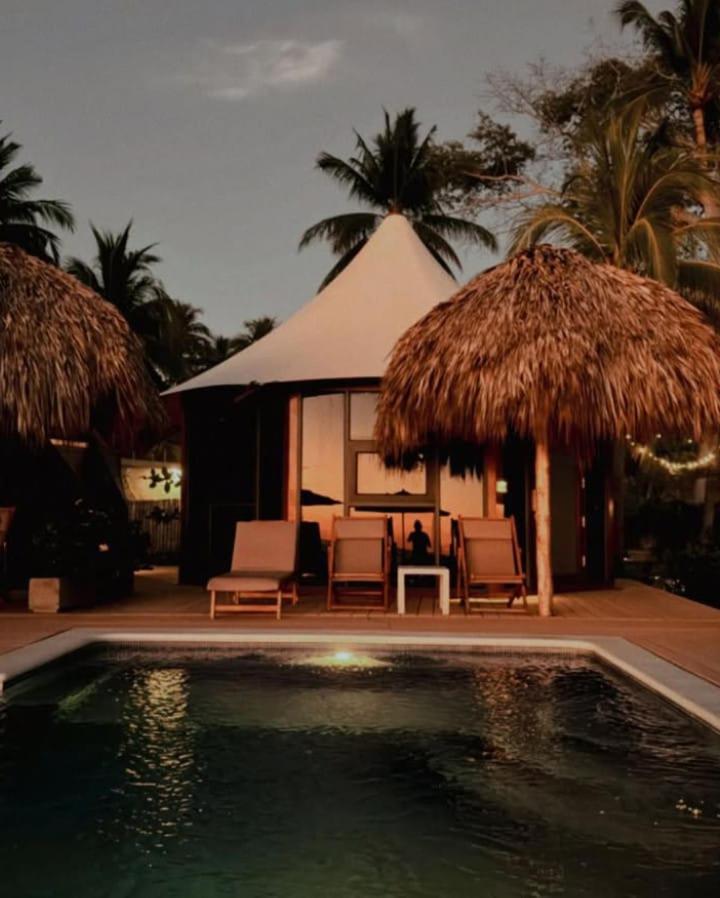 Queen Suite with Pool View